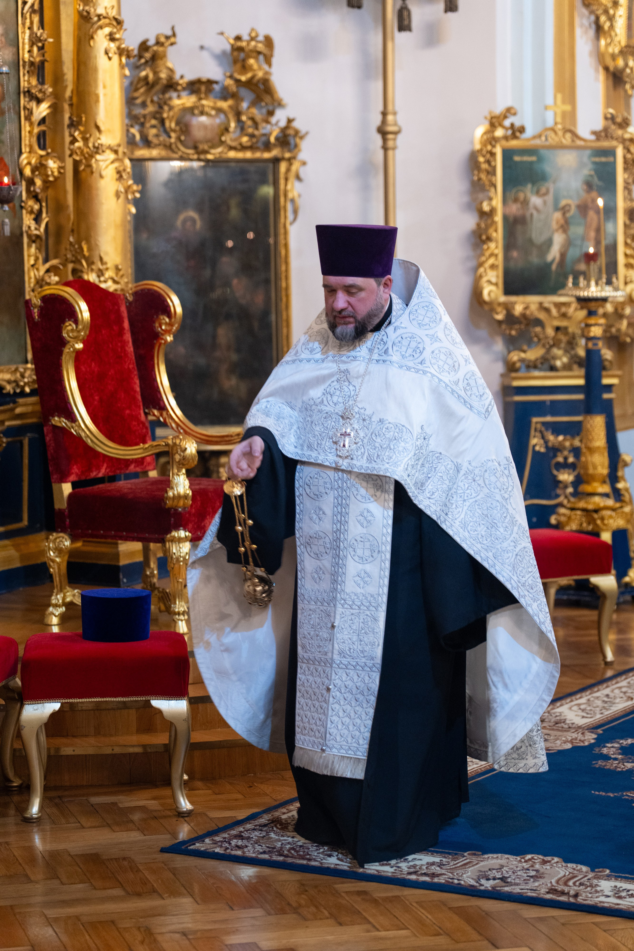 Праздничное бдение в Николо-Богоявленском морском соборе. НИКОЛО-БОГОЯВЛЕНСКИЙ МОРСКОЙ СОБОР