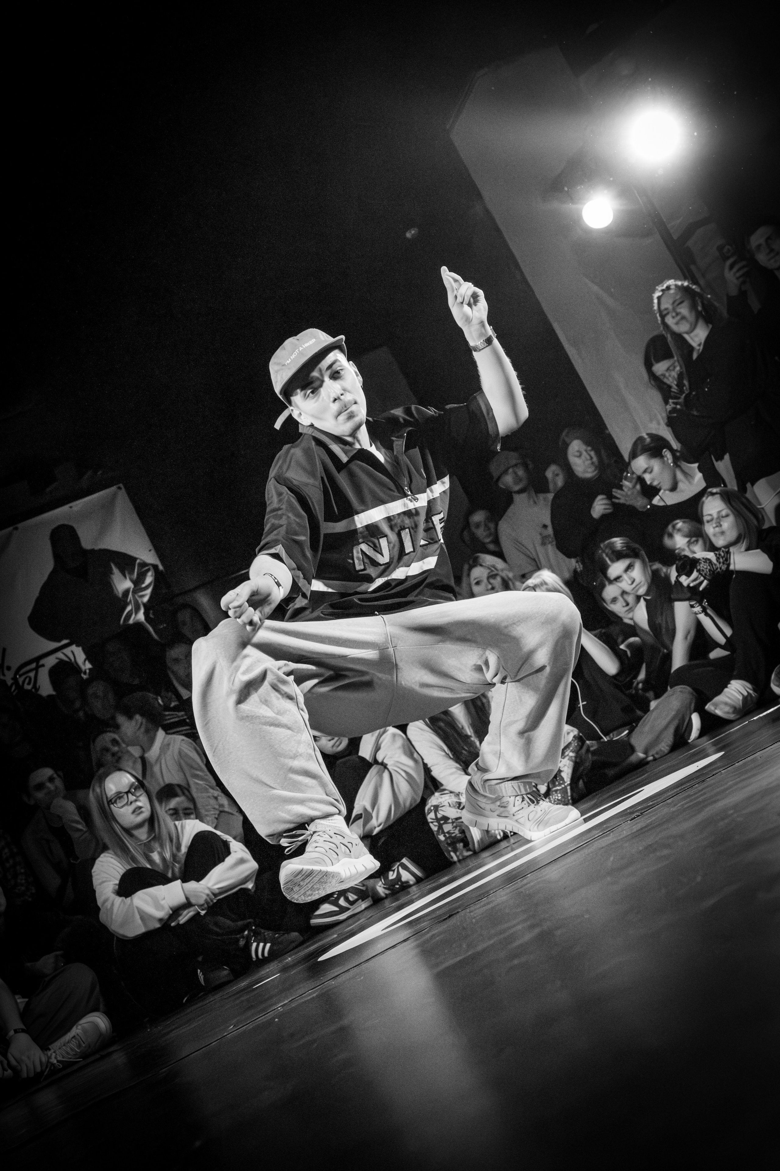 ODD BATTLE 04/05 (@youlovebu). Соня бу тебя сфоткала