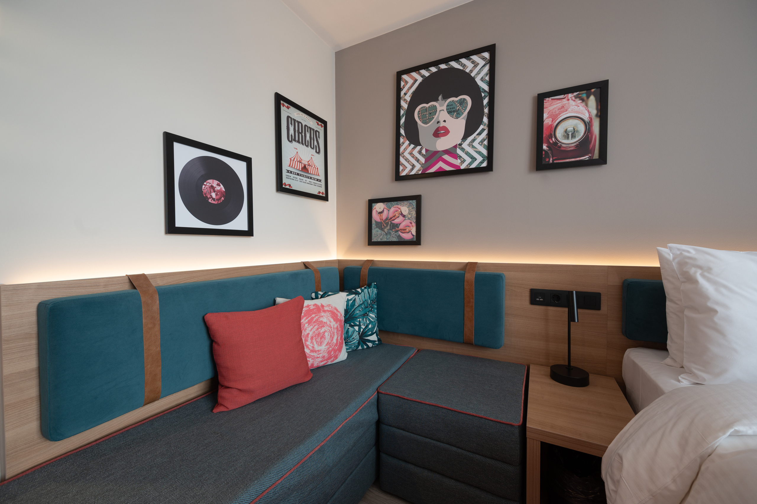 Hampton by Hilton. Anastasia Raduga Fashion and portret photograph, worldwide