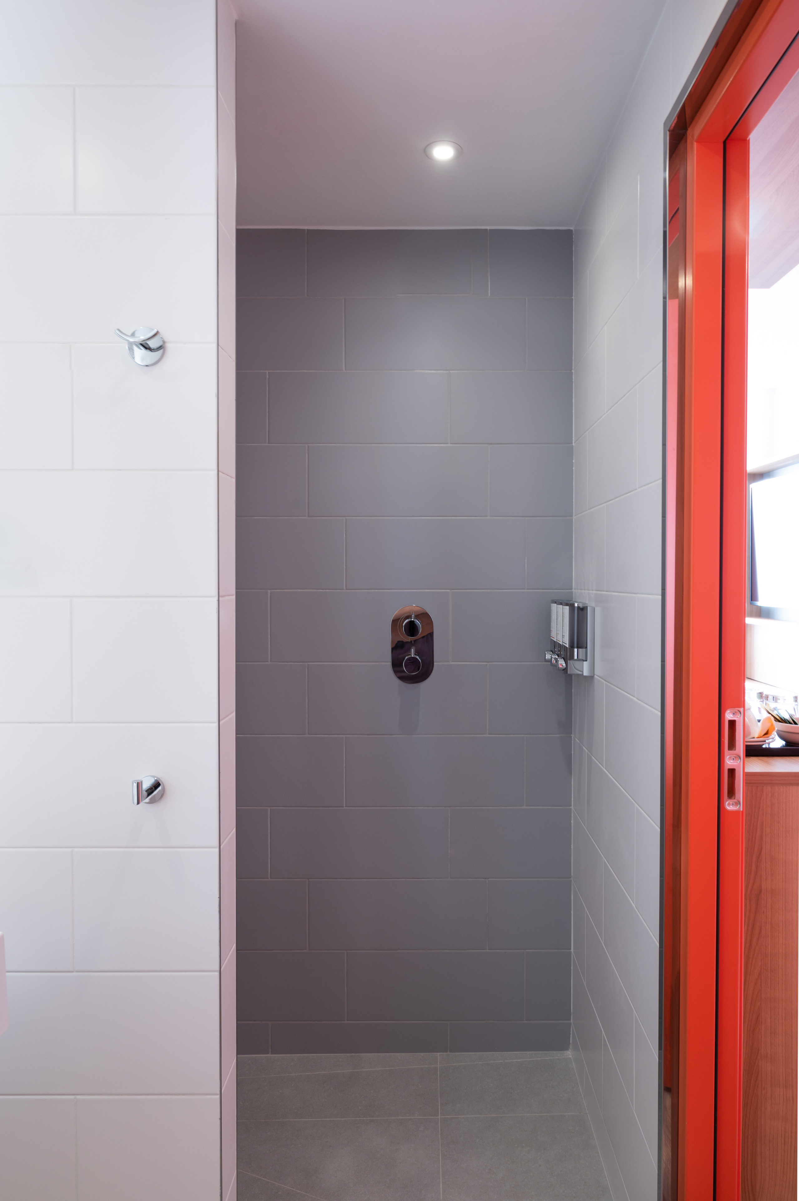 Hampton by Hilton. Anastasia Raduga Fashion and portret photograph, worldwide