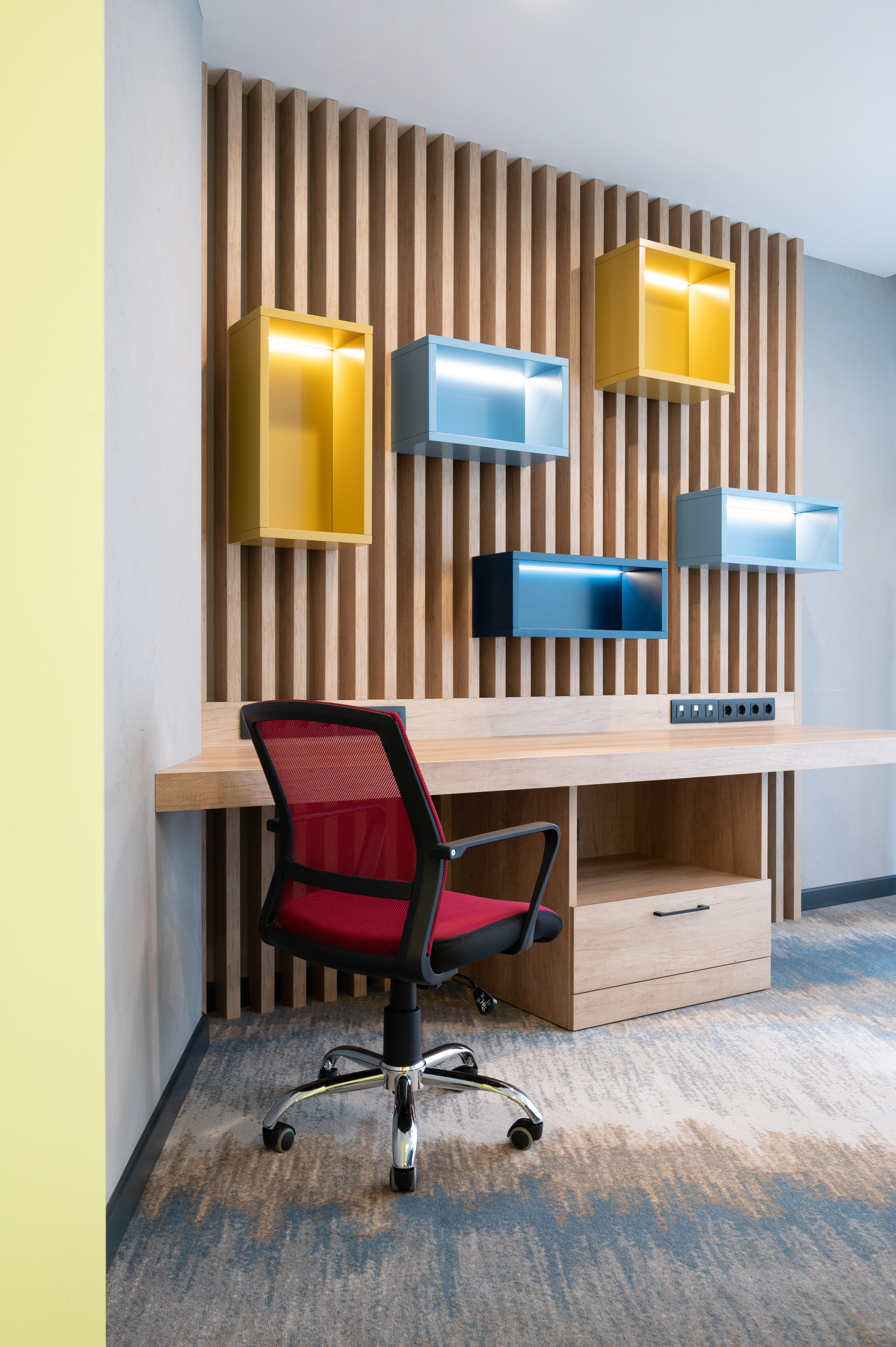 Hampton by Hilton. Anastasia Raduga Fashion and portret photograph, worldwide