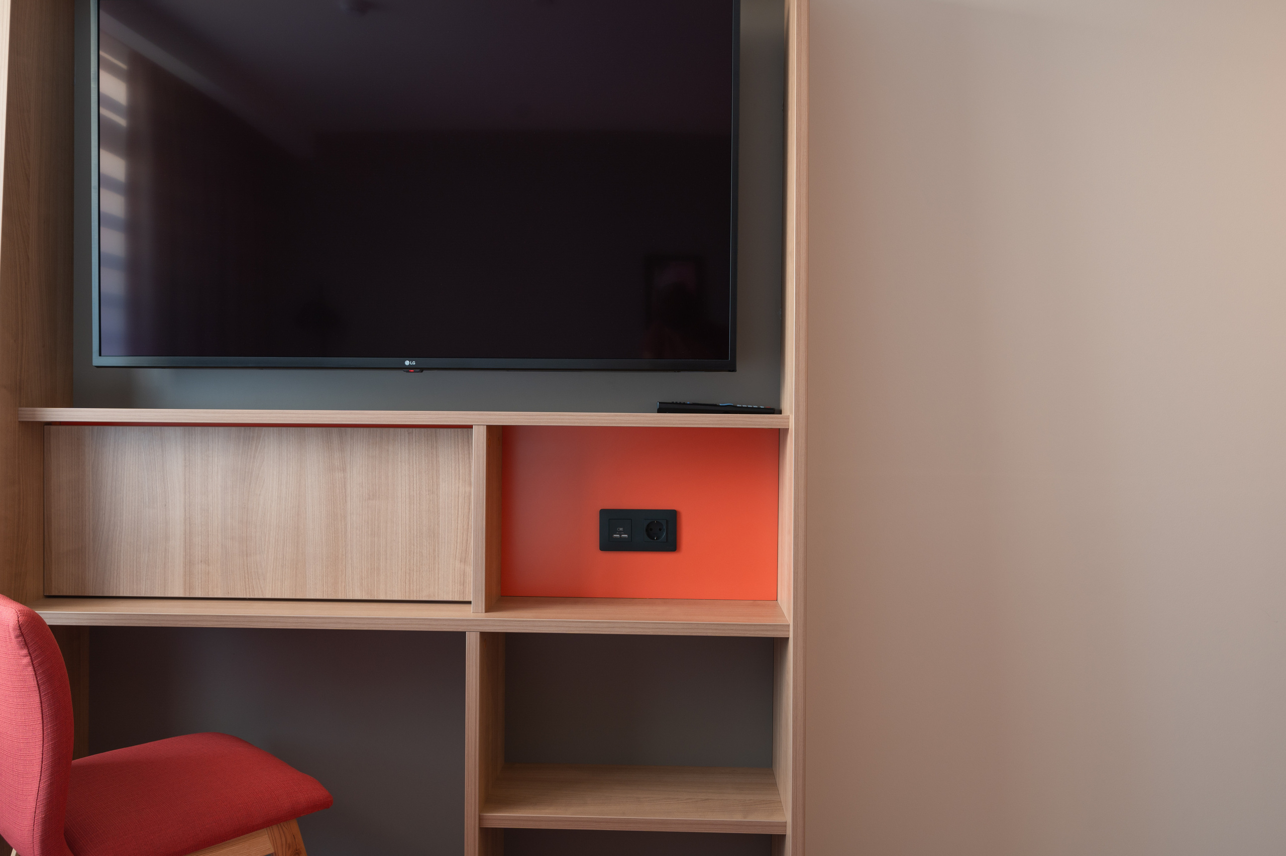 Hampton by Hilton. Anastasia Raduga Fashion and portret photograph, worldwide