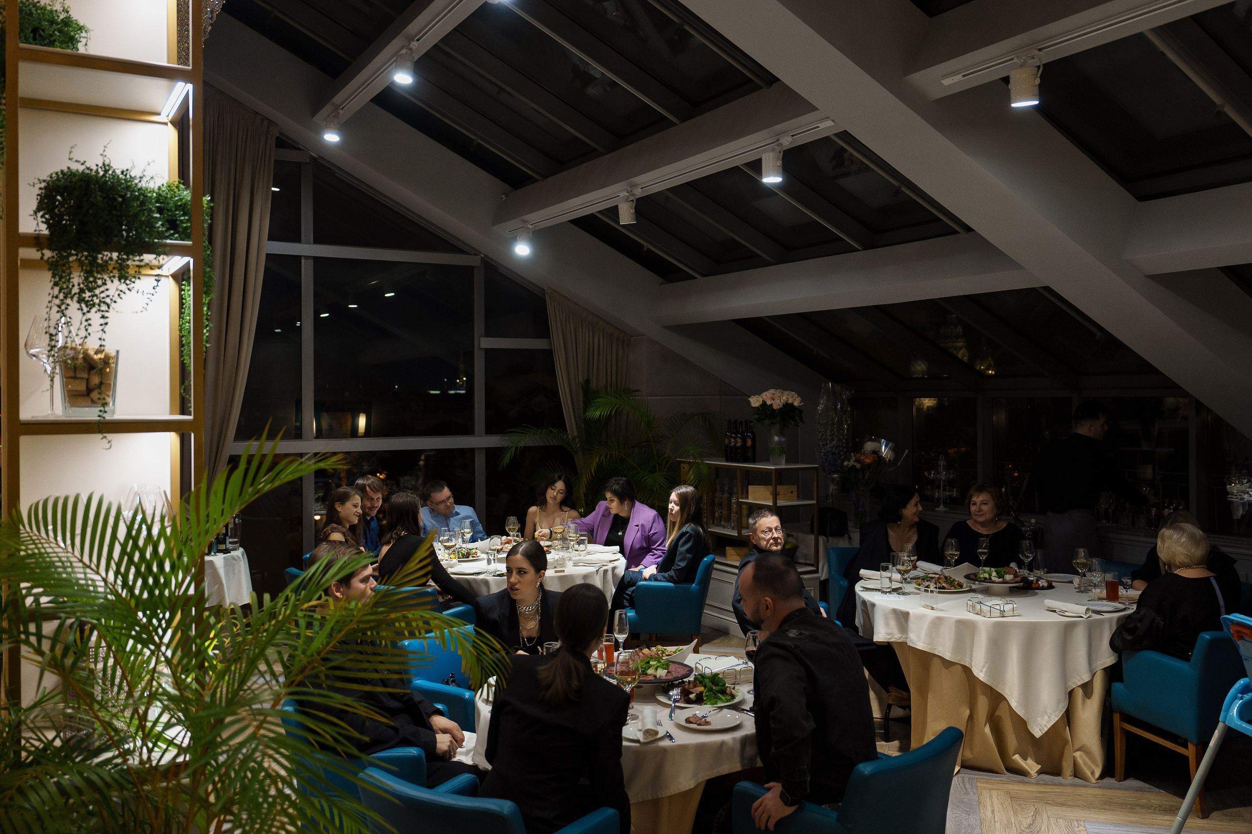 Юбилей в Luce. Андрей Сухинин репортажный свадебный фотограф Санкт-Петербург