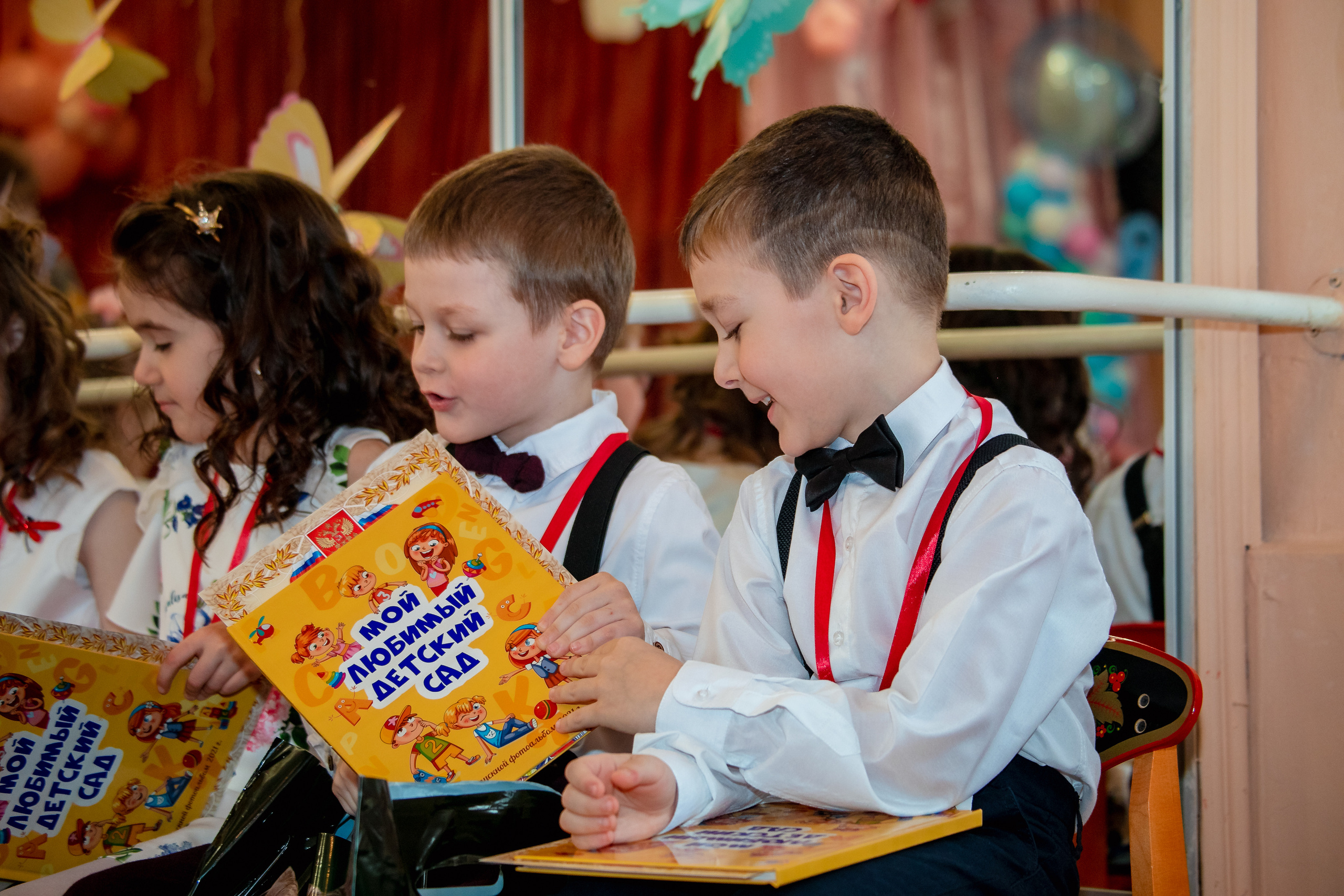 Детский сад. Дарья Бухреева — фотограф, видеограф и фототерапевт. Москва и мир