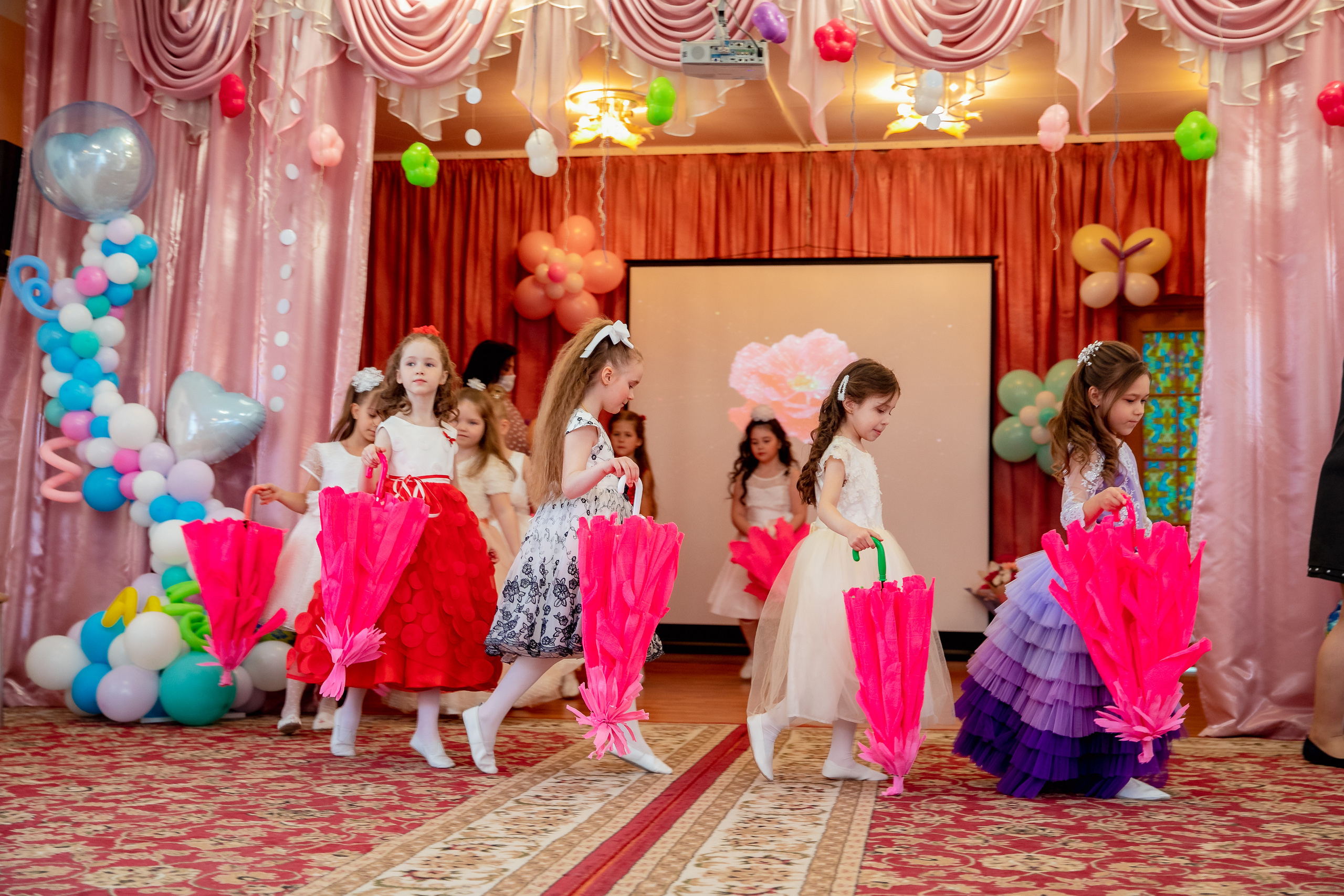 Детский сад. Дарья Бухреева — фотограф, видеограф и фототерапевт. Москва и мир