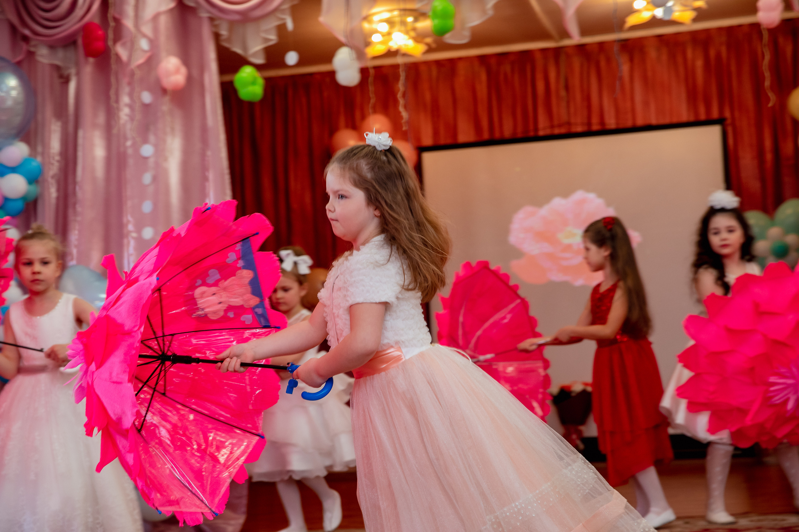Детский сад. Дарья Бухреева — фотограф, видеограф и фототерапевт. Москва и мир