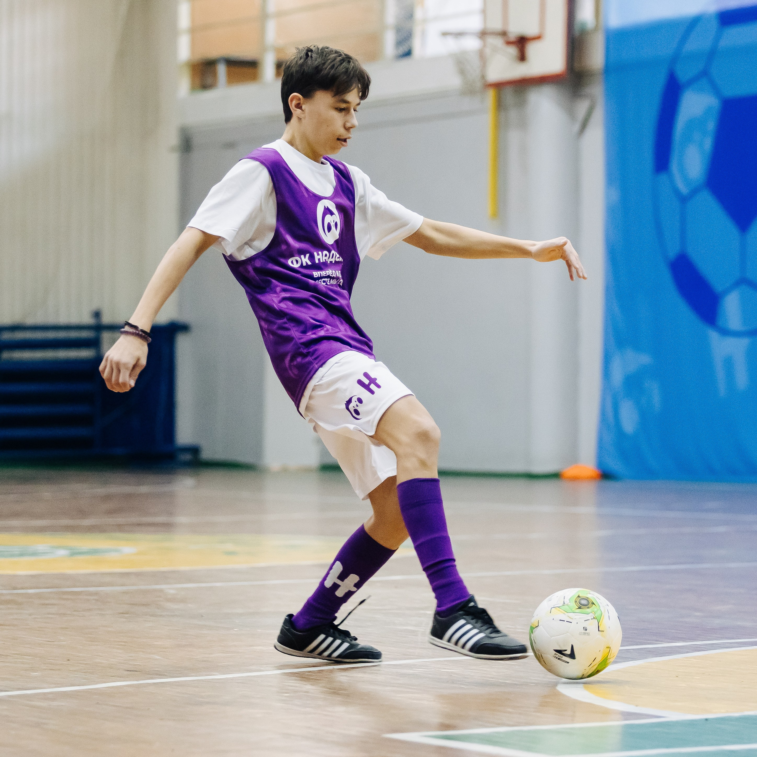 Турнир по футболу среди команд школ-интернатов Магнитогорска «Надеждик CUP» // 08.12.2024. Денис Прохоров Фотограф в г. Магнитогорск