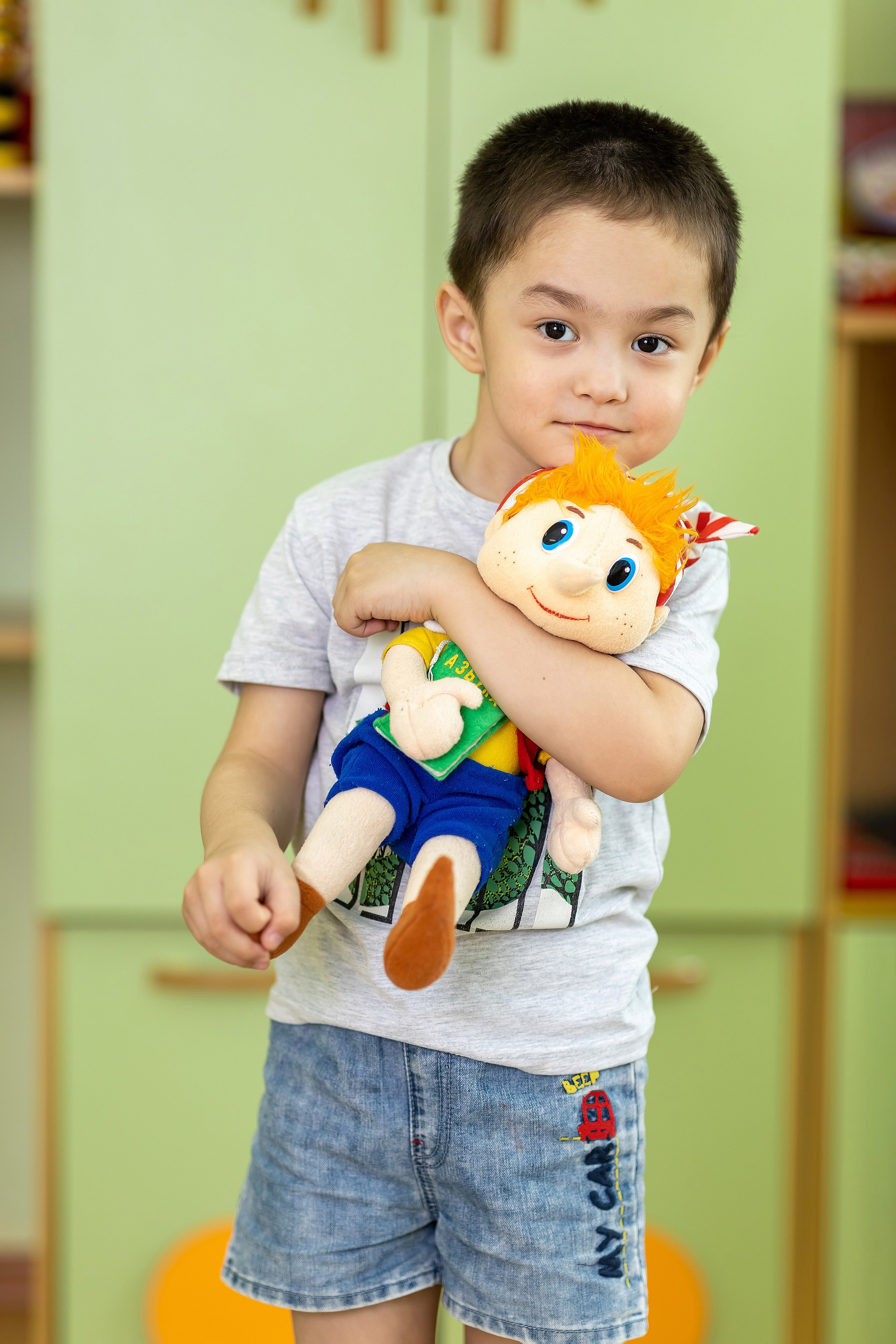 Примеры фото ДЕТСКИЙ САД. Фотограф Радужный ХМАО, Школьный фотограф, семейный фотограф, выпускной альбом