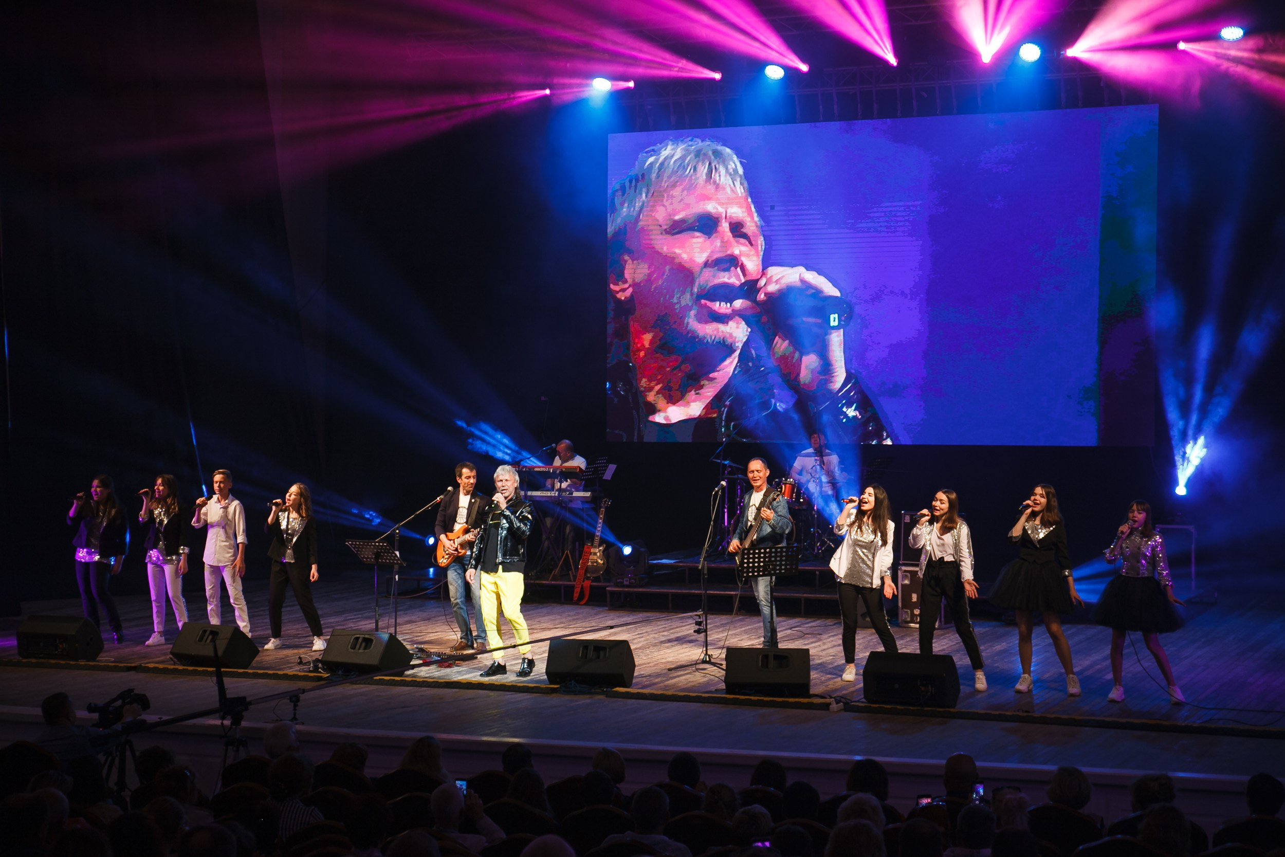 ЦКЗ перезагрузка ХХ века. Свадебный и детский фотограф в Волгограде Слава Белов