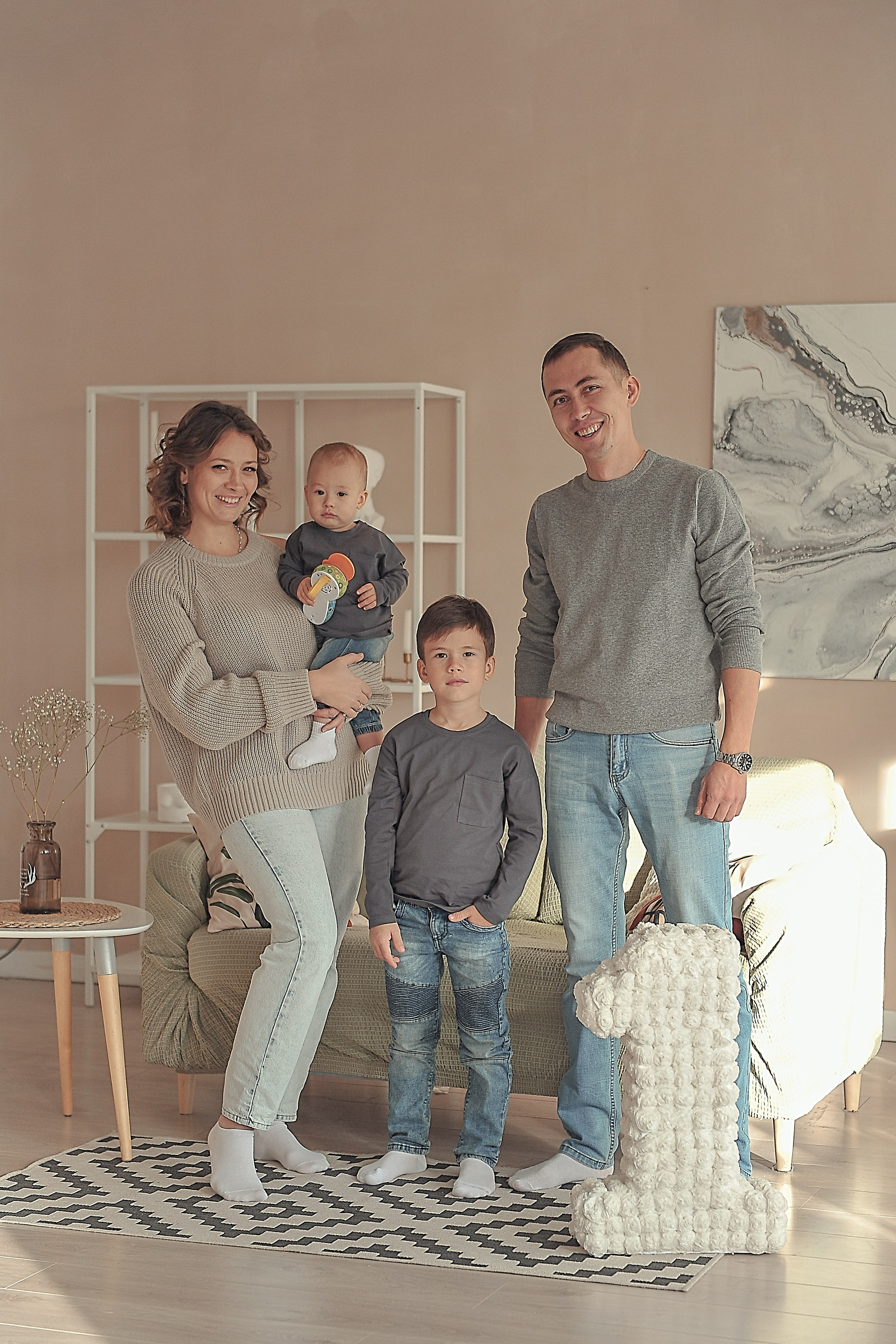 Семейные студийные фотосессии. Детский, семейный фотограф в Ижевске и Москве Аксинья Лысенкова ADEN