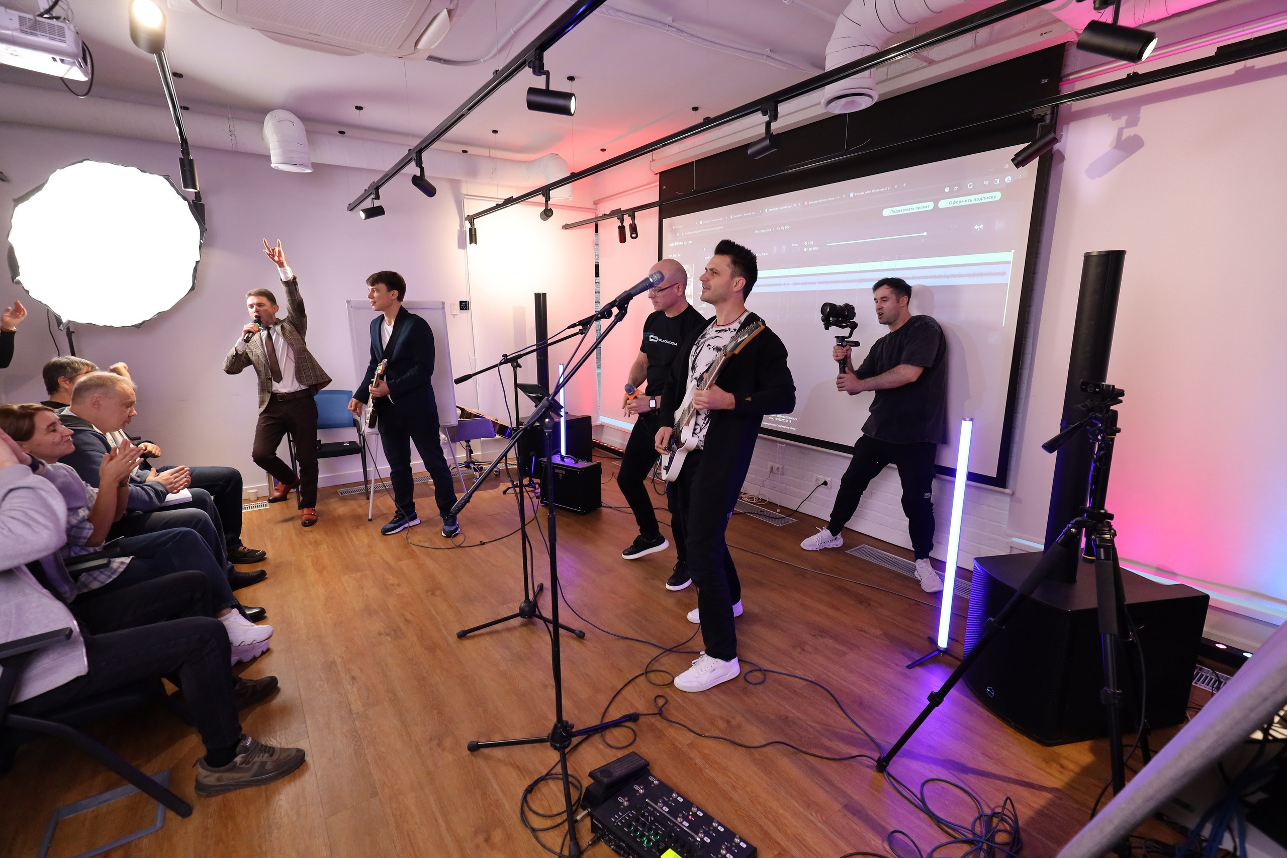 МастерМайнд 1.2. Съемка в студии под ваш запрос, студийные съемки, фотографии архитектурных объектов — Александр Евстигнеев — фотограф Москва