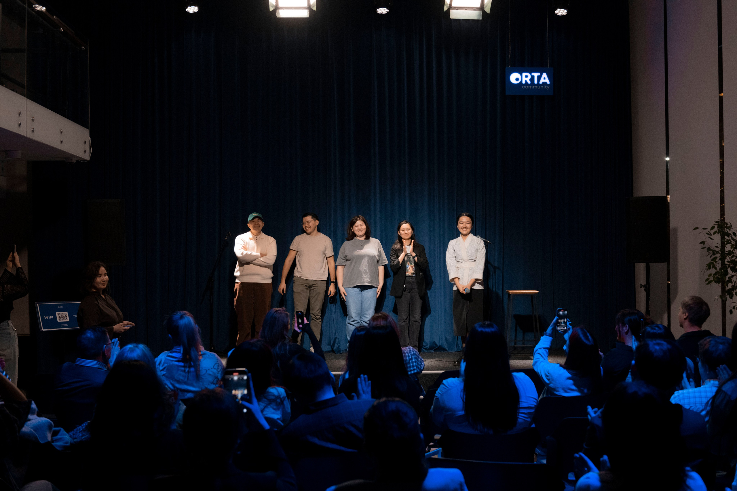 ORTA| STAND UP in ENGLISH. OSPAN ALI photographer