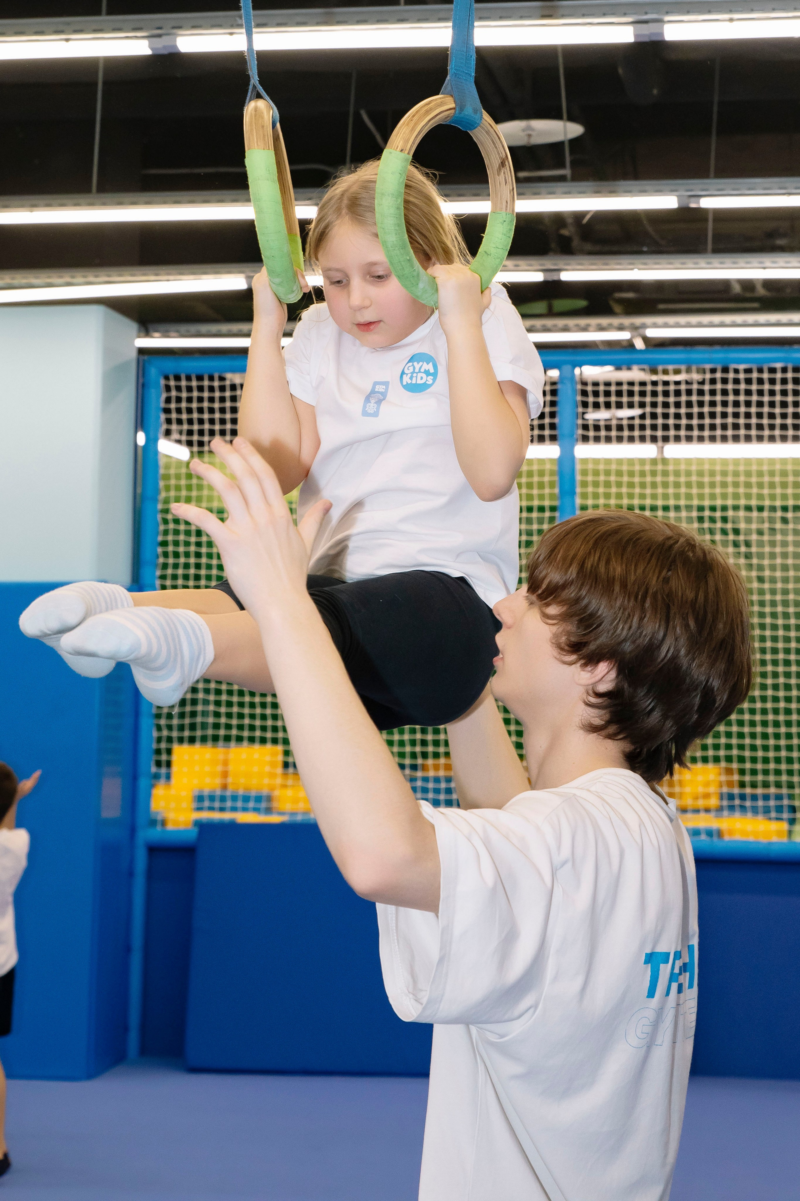 Соревнования по гимнастике в Gymkids Чертаново. Профессиональный фотограф в Москве | Заказать фотосессию и съемку