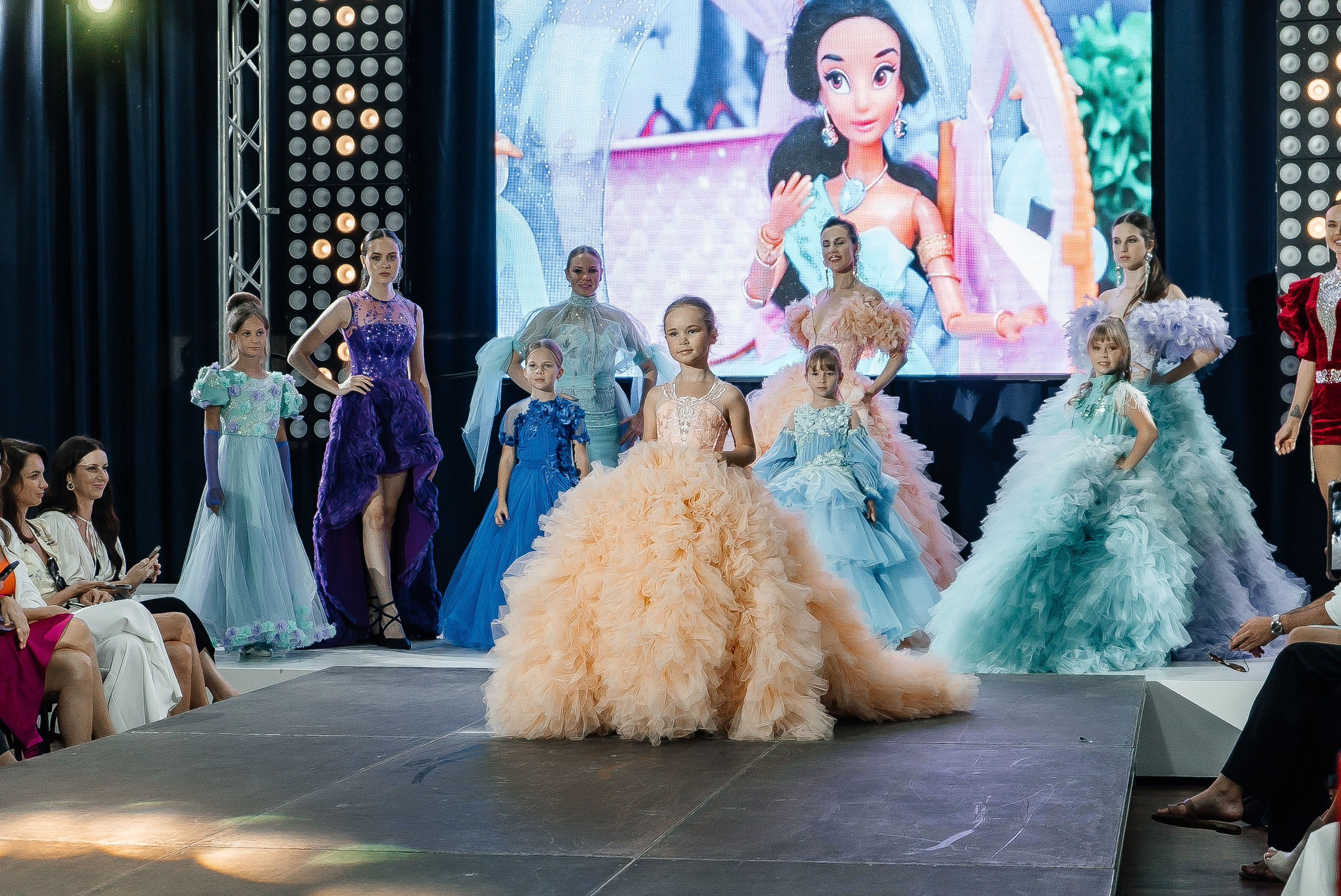 Fashion V 2023. Свадебный и семейный фотограф во Владивостоке Александра Глускер