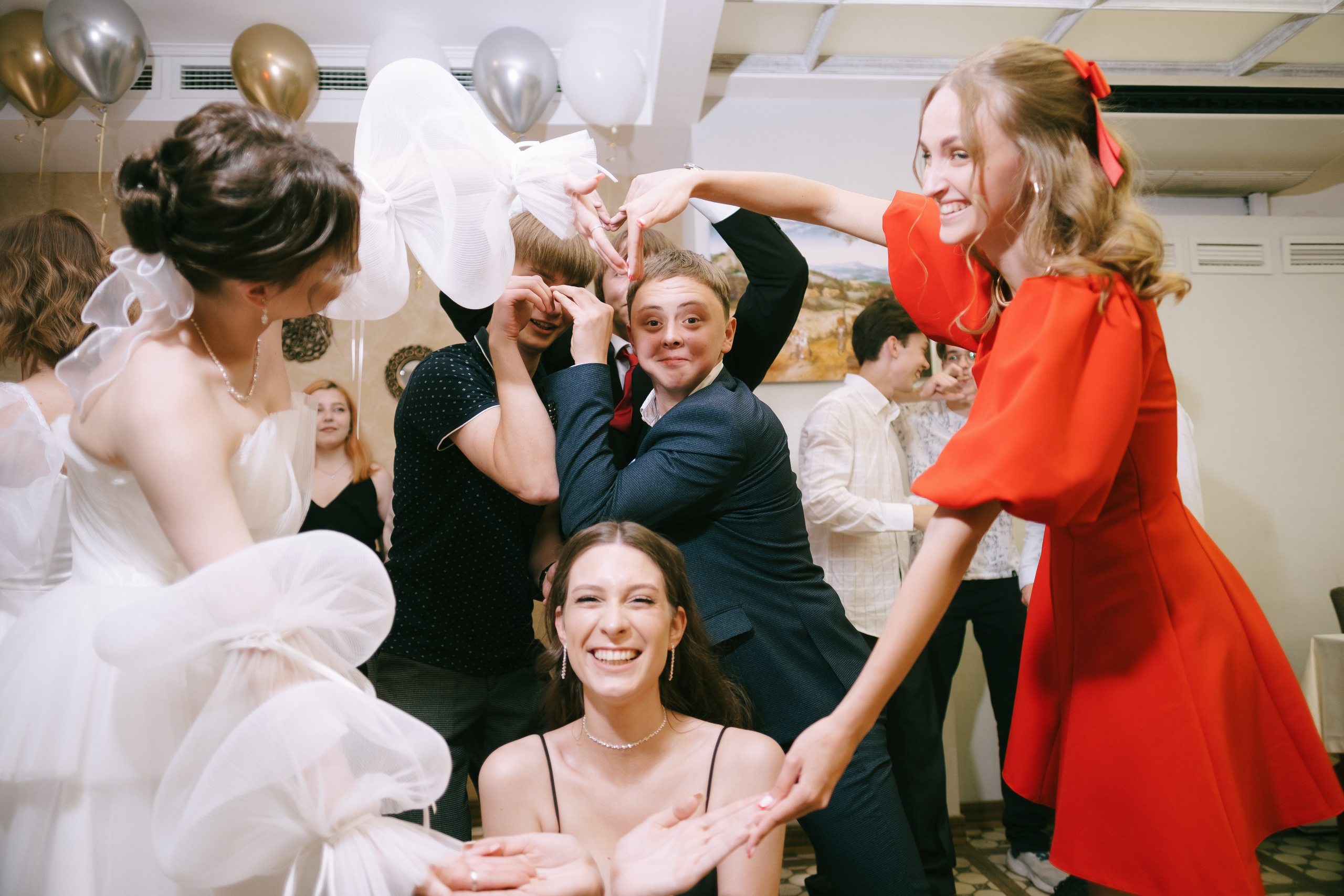 Выпускной школа 33. Свадебный и репортажной фотограф Денис Ожигин в Краснодаре и Краснодарском крае