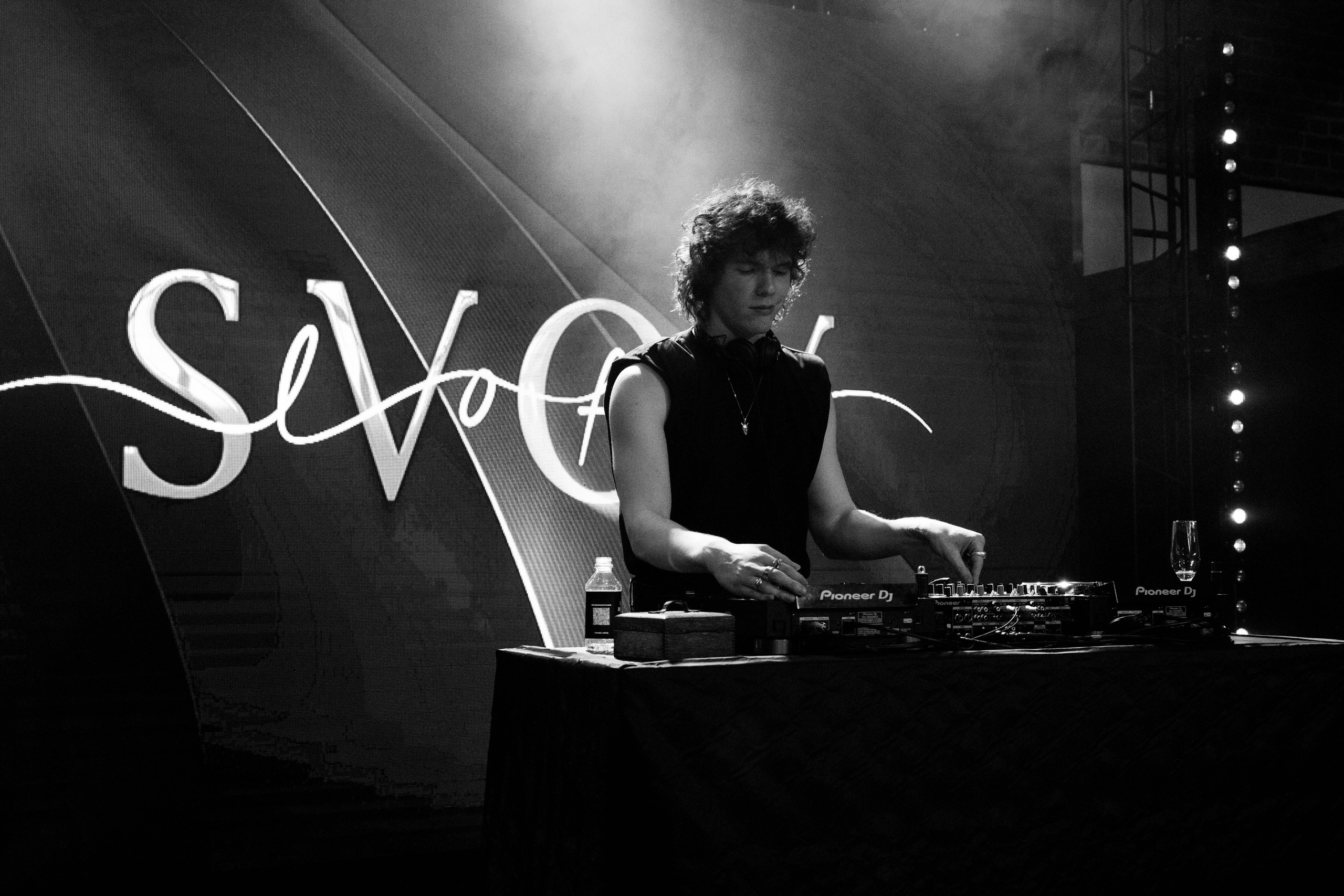 Вечеринка «Для своих» в Svoy Loft. Фотограф в Москве Яна Полосина