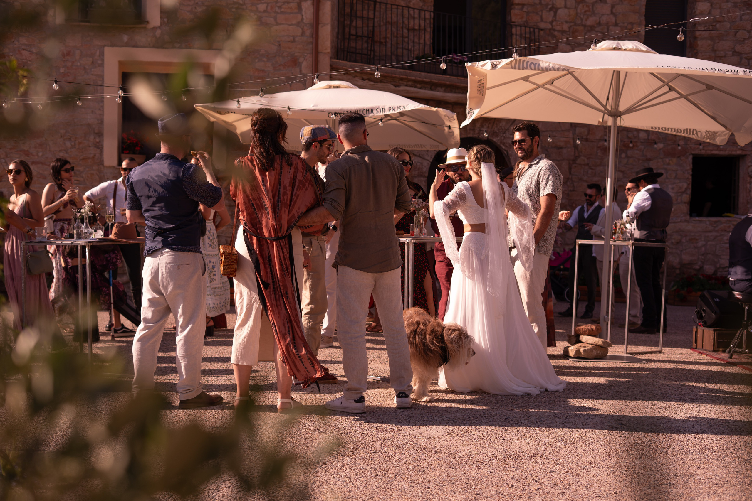 Stasy and Roberto. Wedding Photographer in Barcelona and Medellin