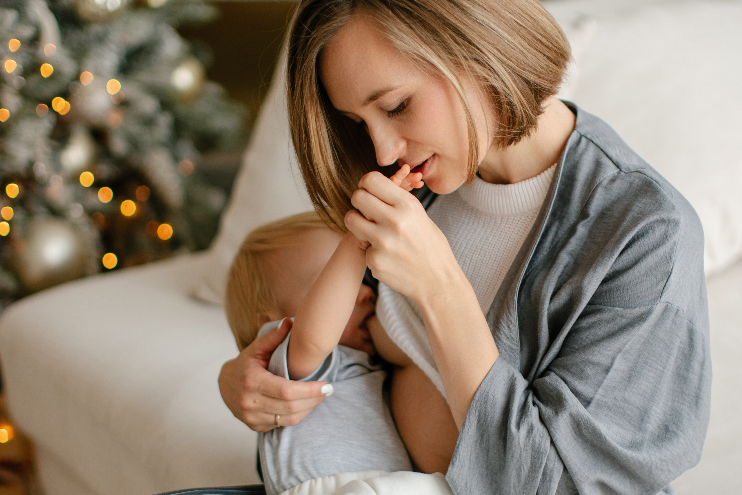 Семейная фотосессия в студии и дома Спб портфолио Насти Околот