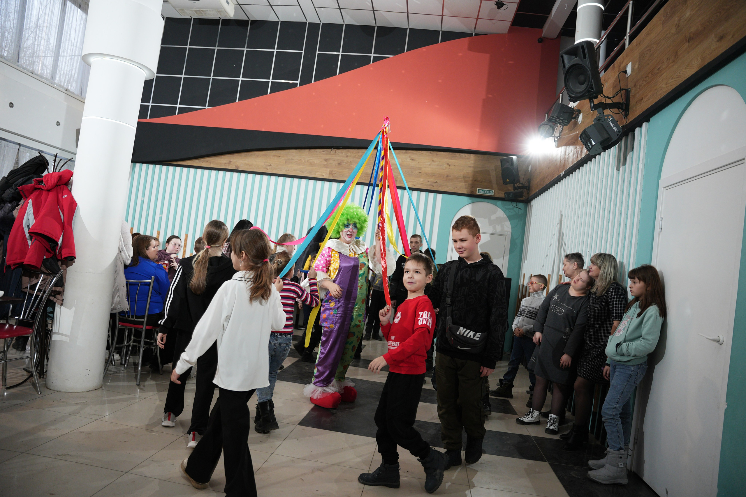 «Ты в этом мире не один " социально благотворительное мероприятие. Ольга Плаксина фотограф в Саратове