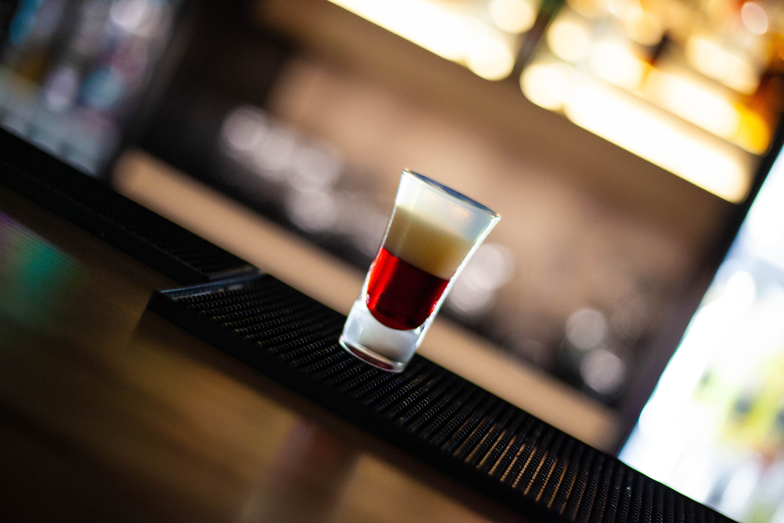 Шот Бар. Уличный фотограф Города N