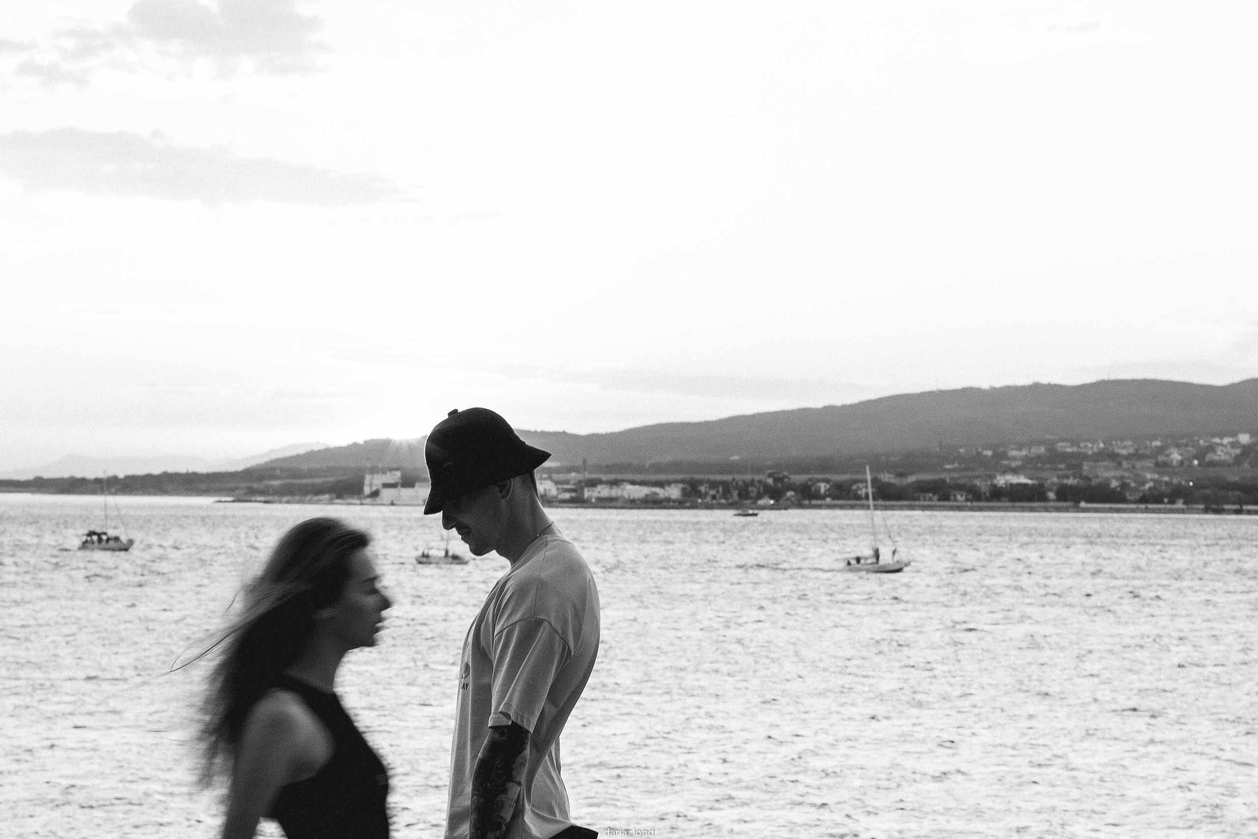 Маша и Костя / вечер у моря