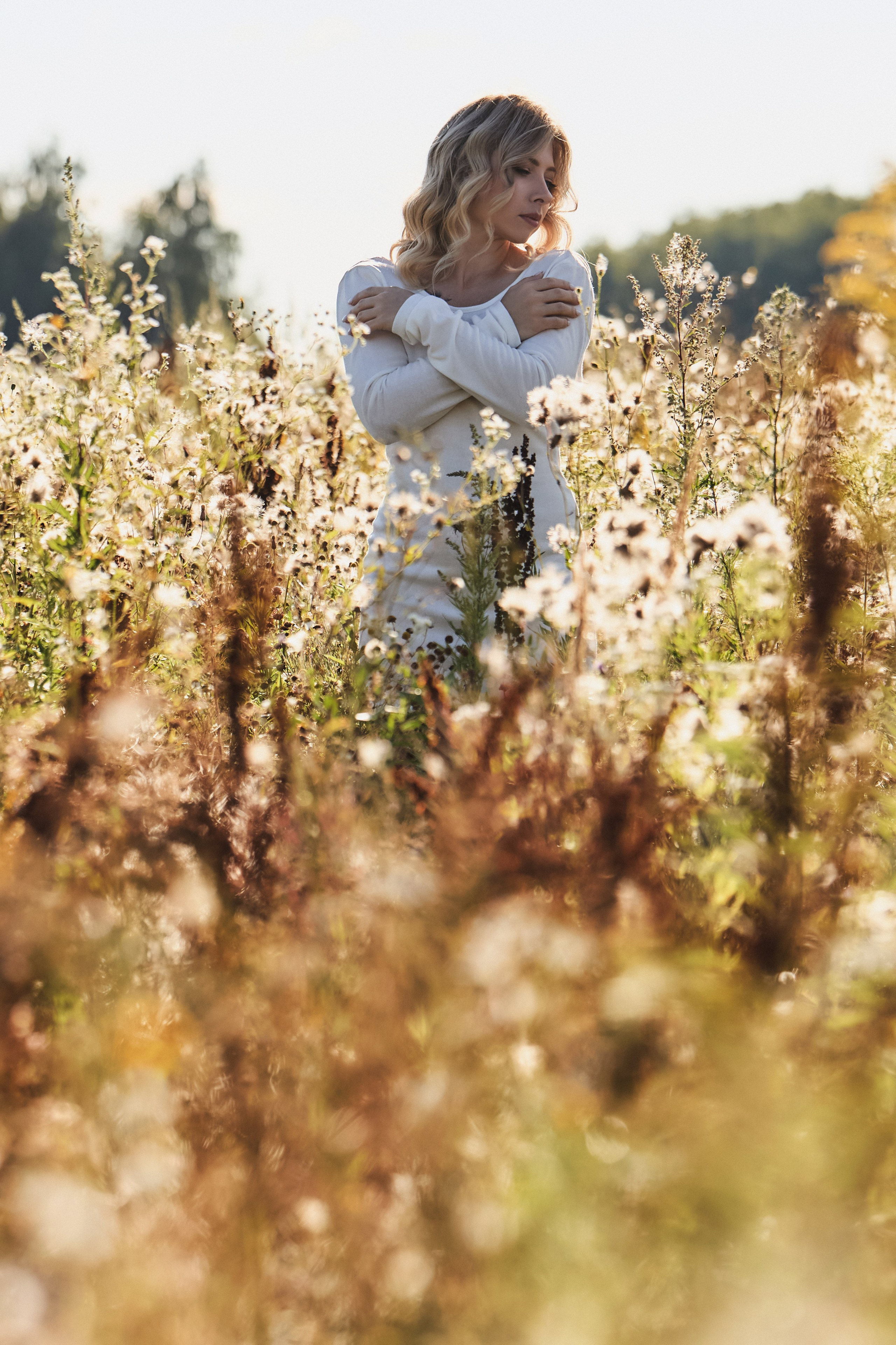 Ира, поле. Фотограф Игорь Михайлов