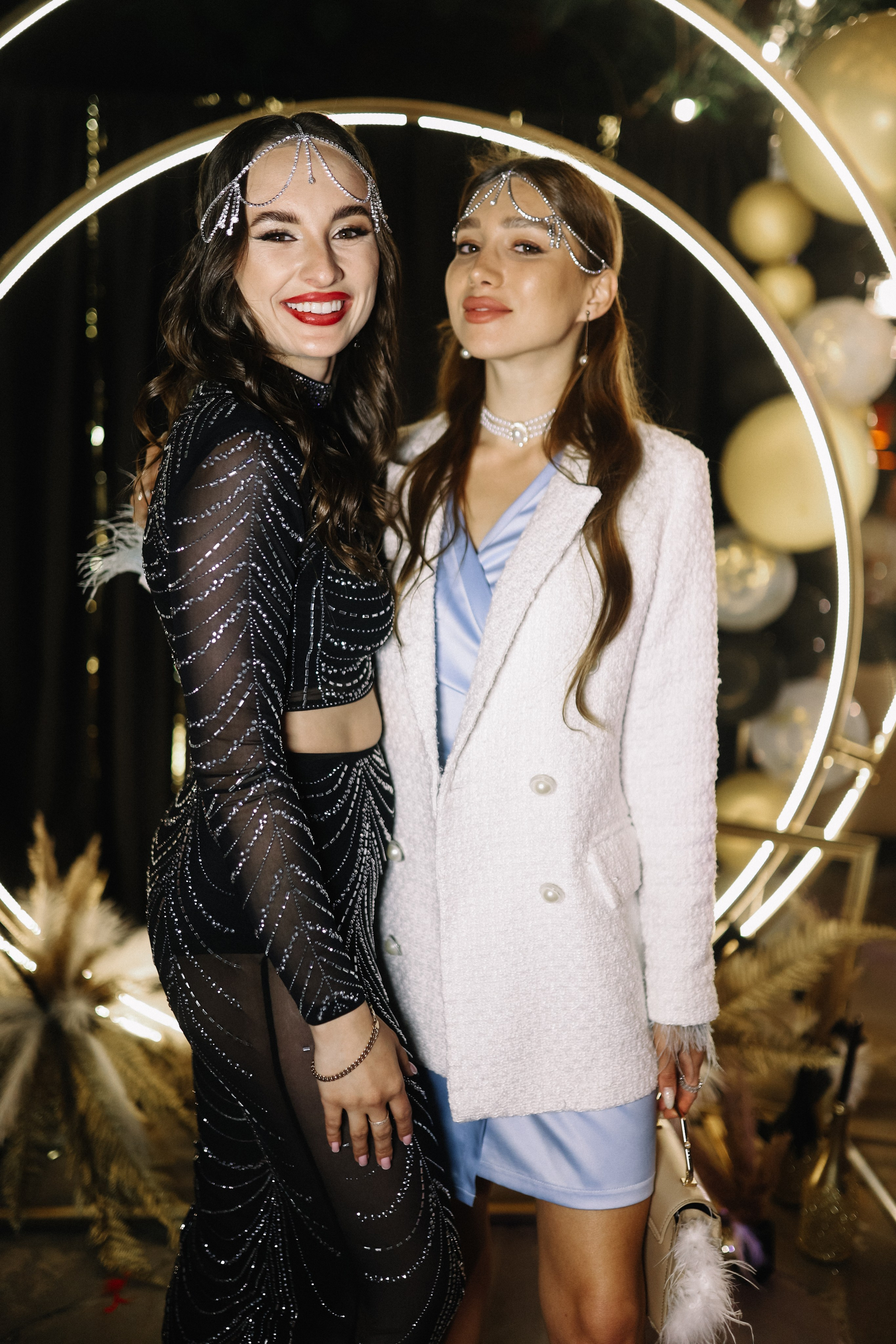 25.Диана и гости