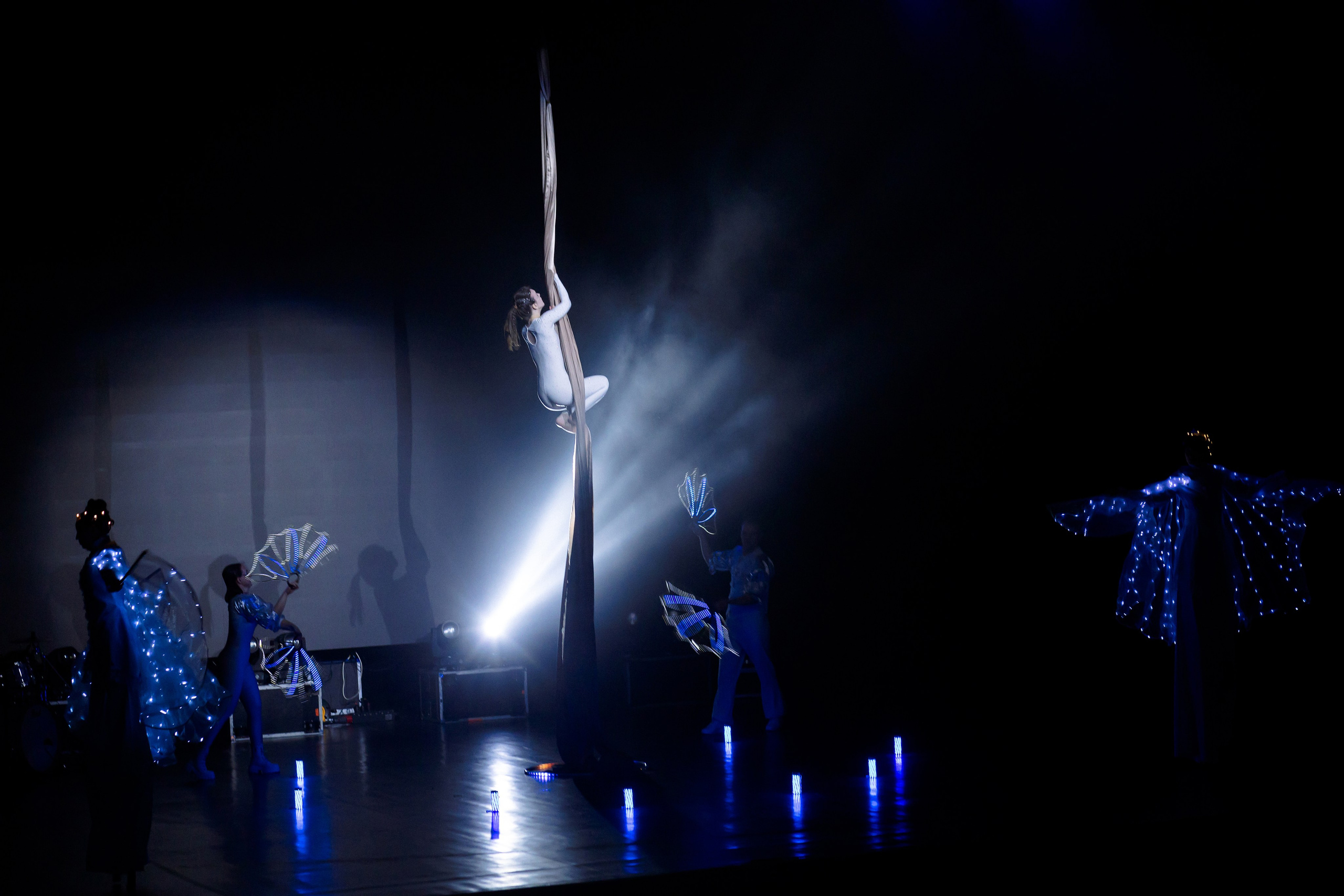 РЕПОРТАЖ: НОВЫЙ ГОД В ДК МЕТАЛЛУРГ. Профессиональный фотограф в Ижевске Леша Петров