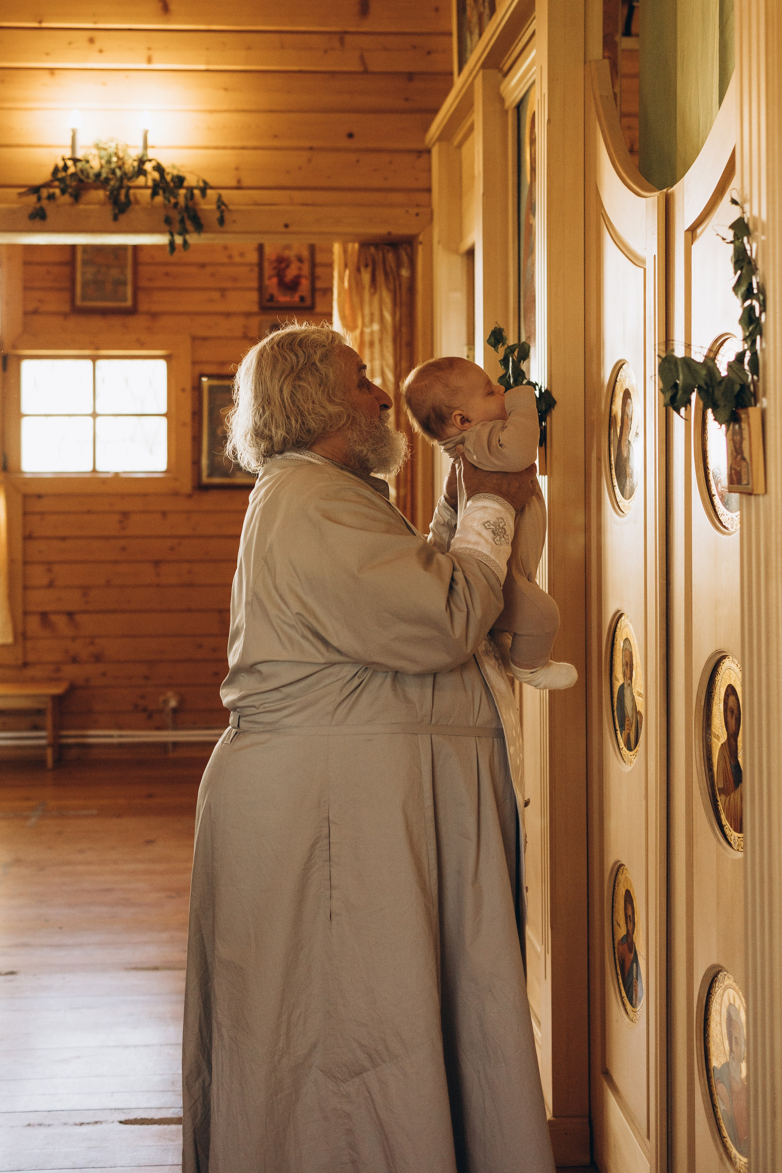Крещение Егора. Семейный фотограф в Москве Виктория Ястребинская
