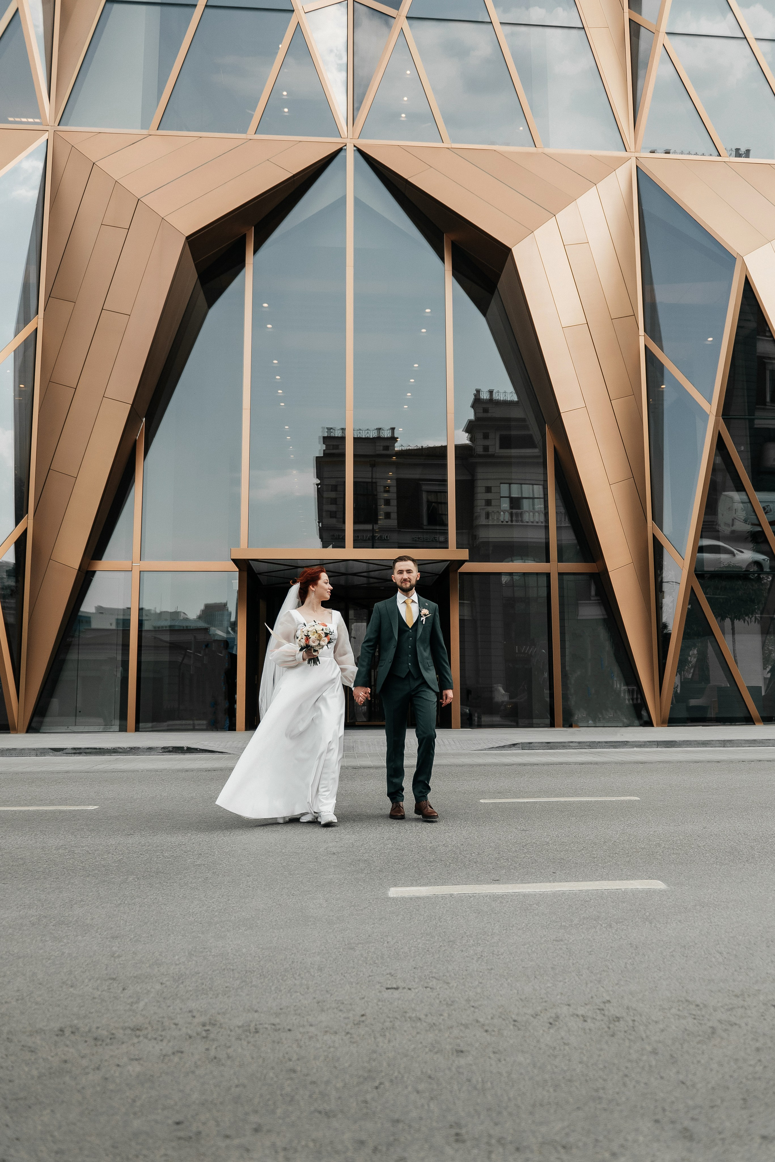 Свадебный фотограф в Екатеринбурге. Свадебная фотосъемка. Свадебный фотограф в Екатеринбурге