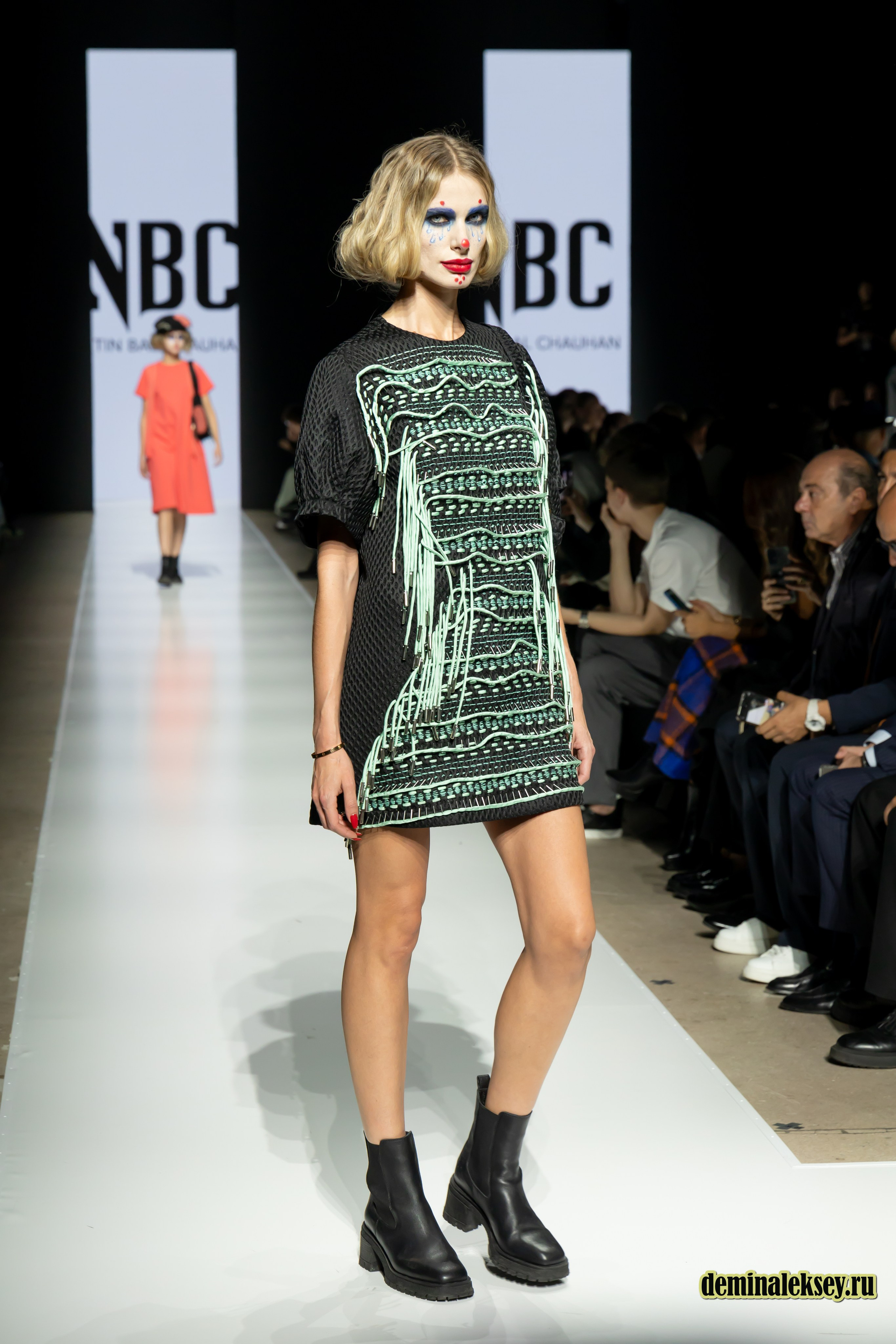 Московская неделя моды 2024 9 октября дизайнер NITIN BAL CHAHUAN presented by Fashion Design Council of India. Репортажный, семейный и студийный фотограф в Москве Демин Алексей