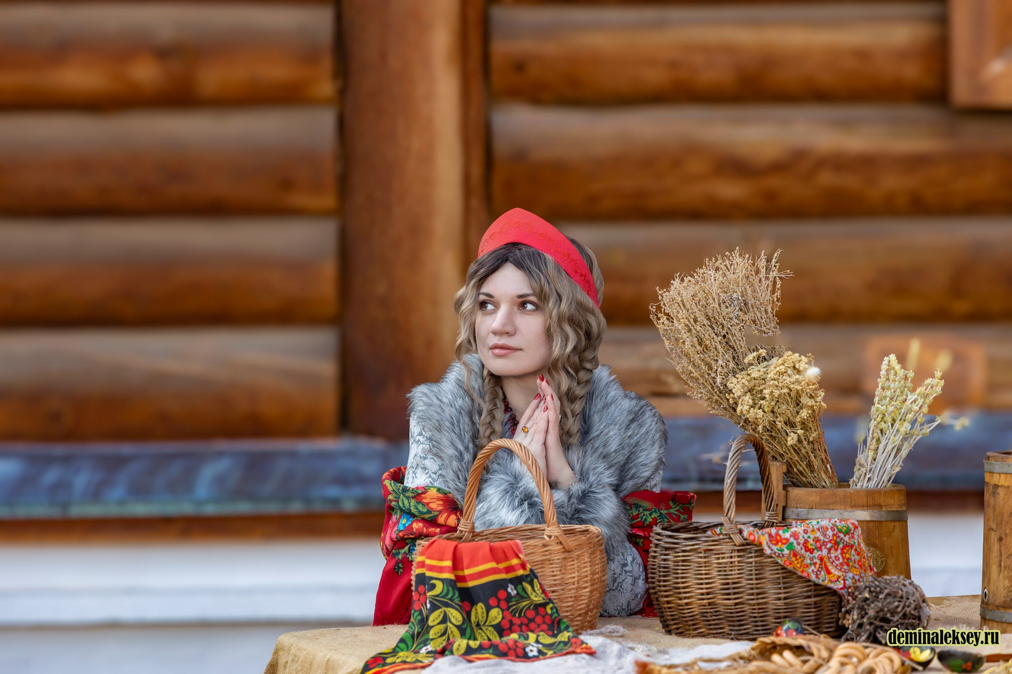 Юля. Фотосессия в Коломенском на масленицу. Репортажный, семейный и студийный фотограф в Москве Демин Алексей