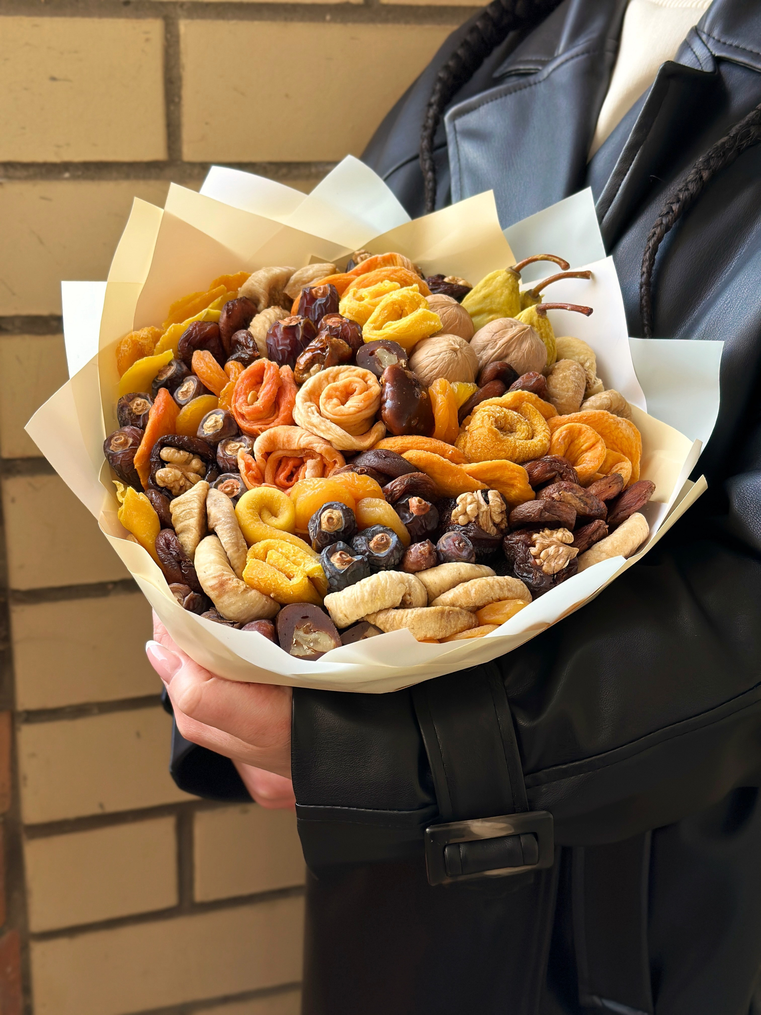 СухоФруктовые. Выездной кейтеринг, съедобные букеты, торты и сладости на заказ