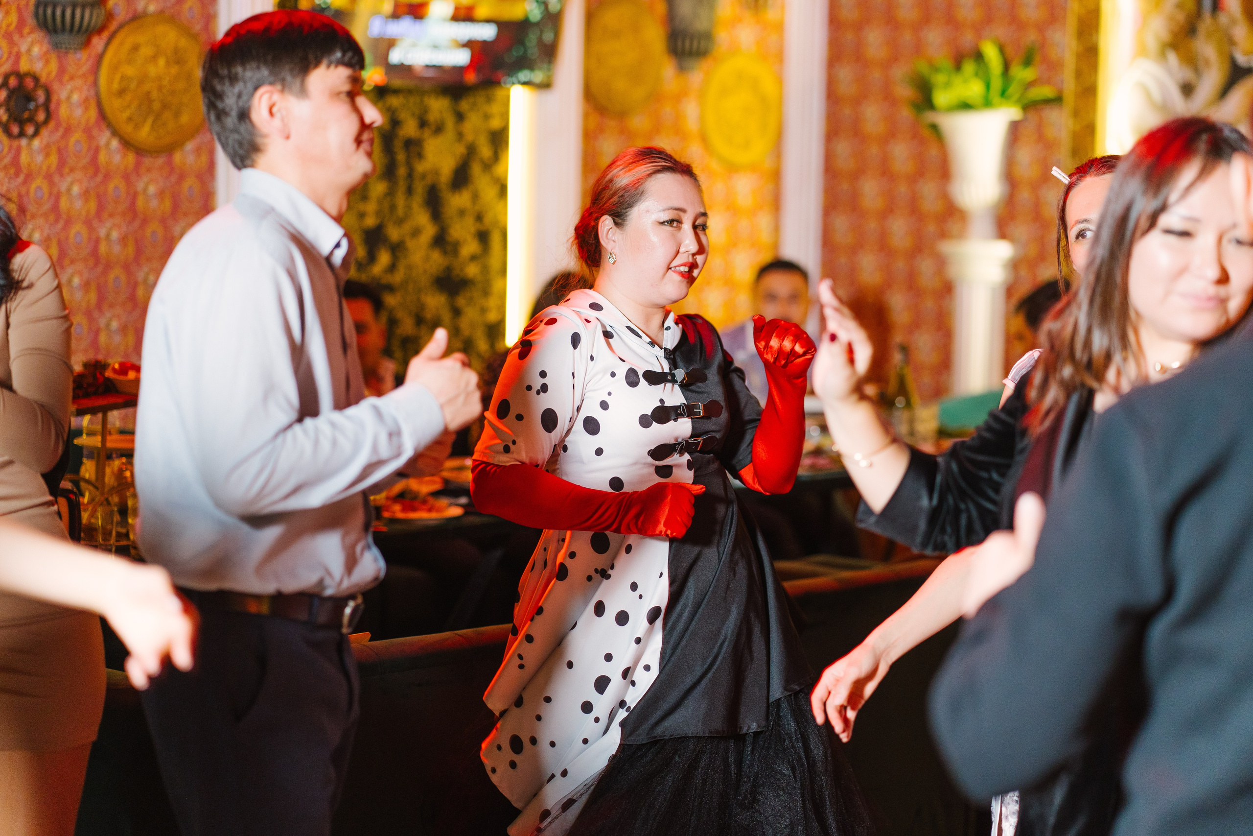 Корпоратив Coral. Профессиональная съемка в Алматы