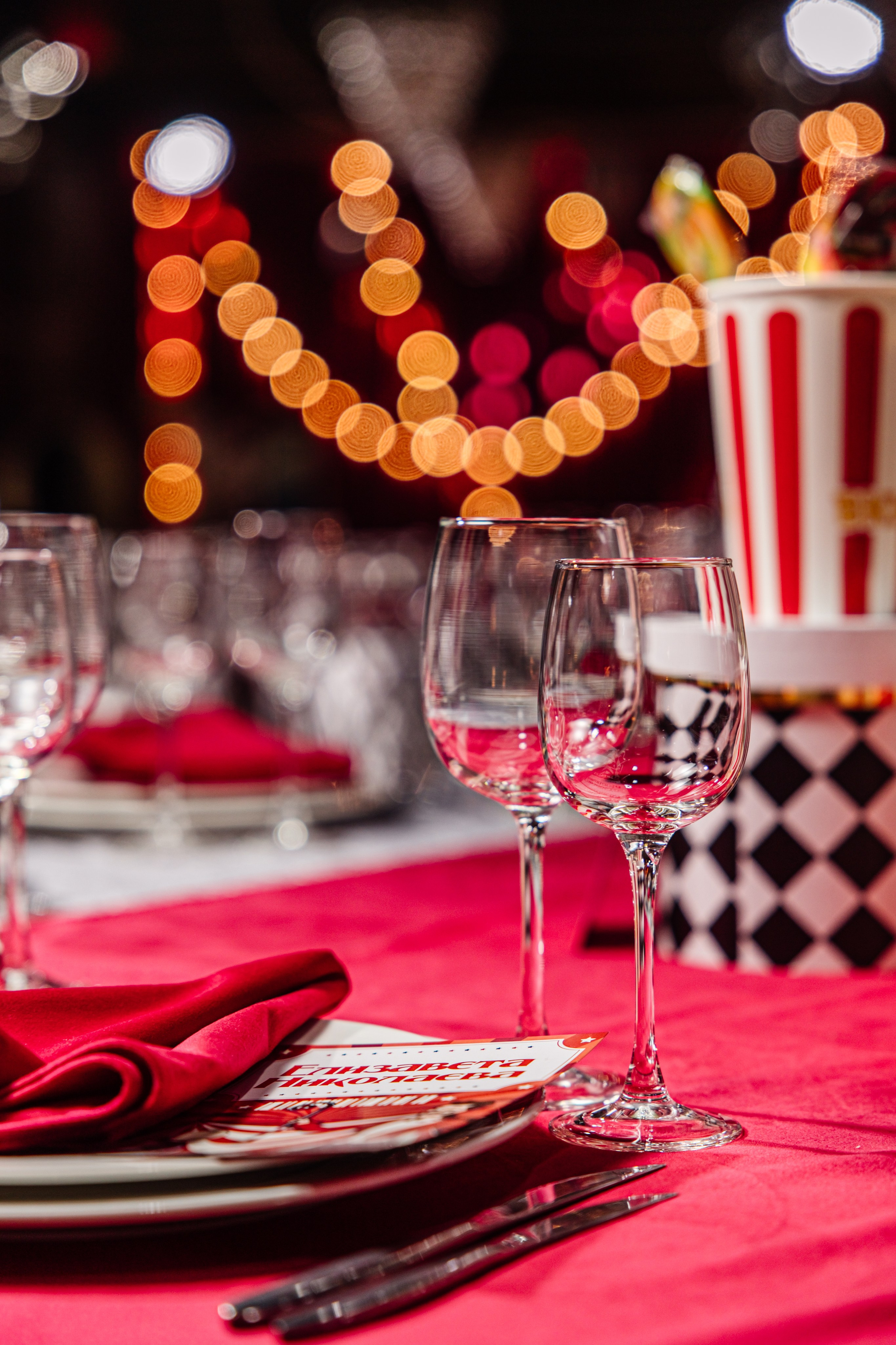 Корпоратив в стиле «Цирк». Репортажный фотограф Ольга Кочетова в Москве