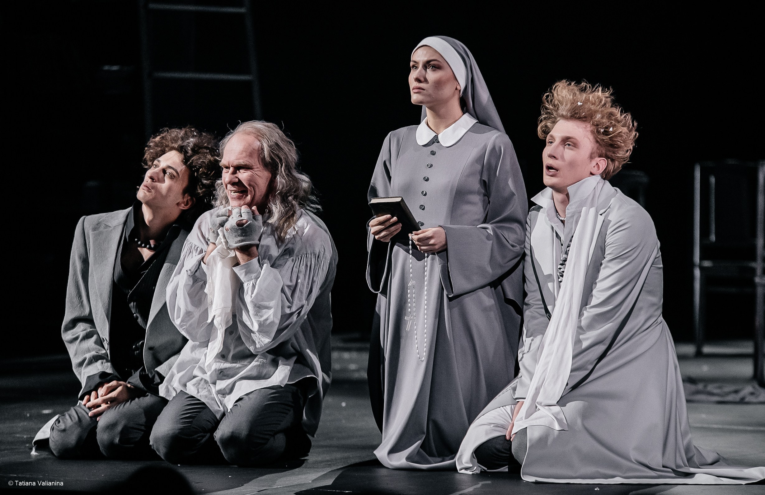Драматический театр / Dramatic plays. Репортажный фотограф Татьяна Вальянина