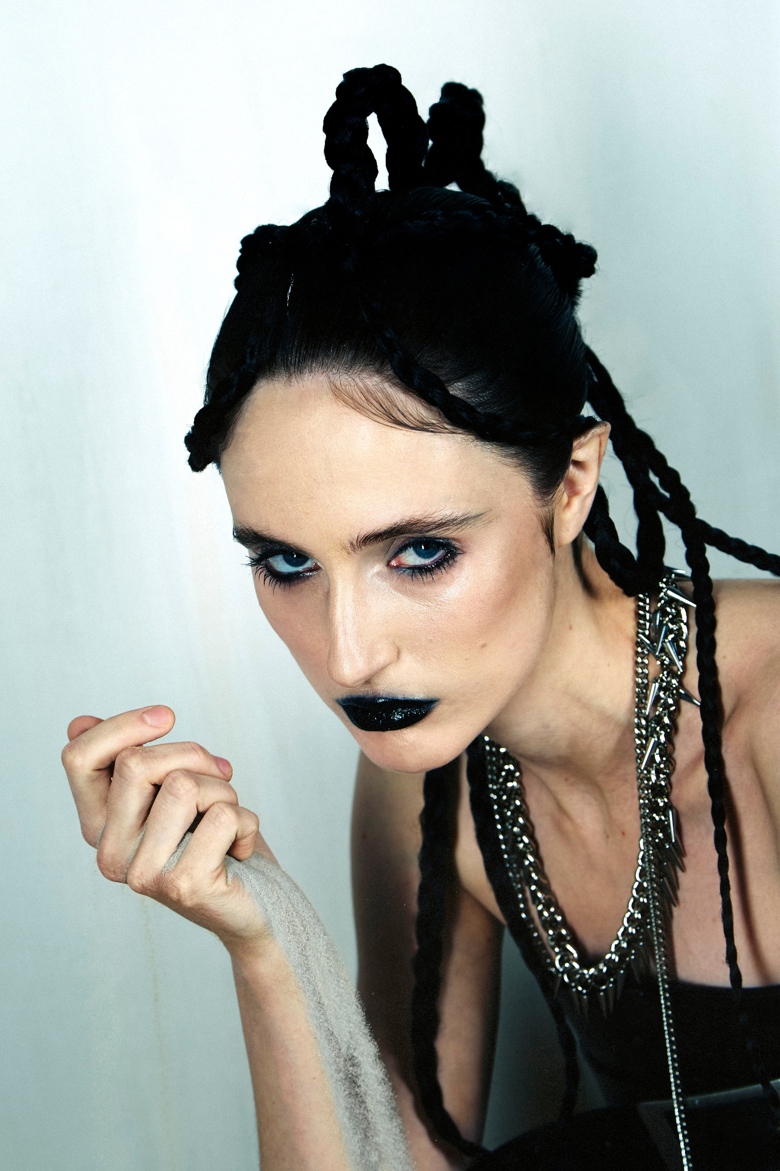 Scorpio woman. Arina Kharakhashian