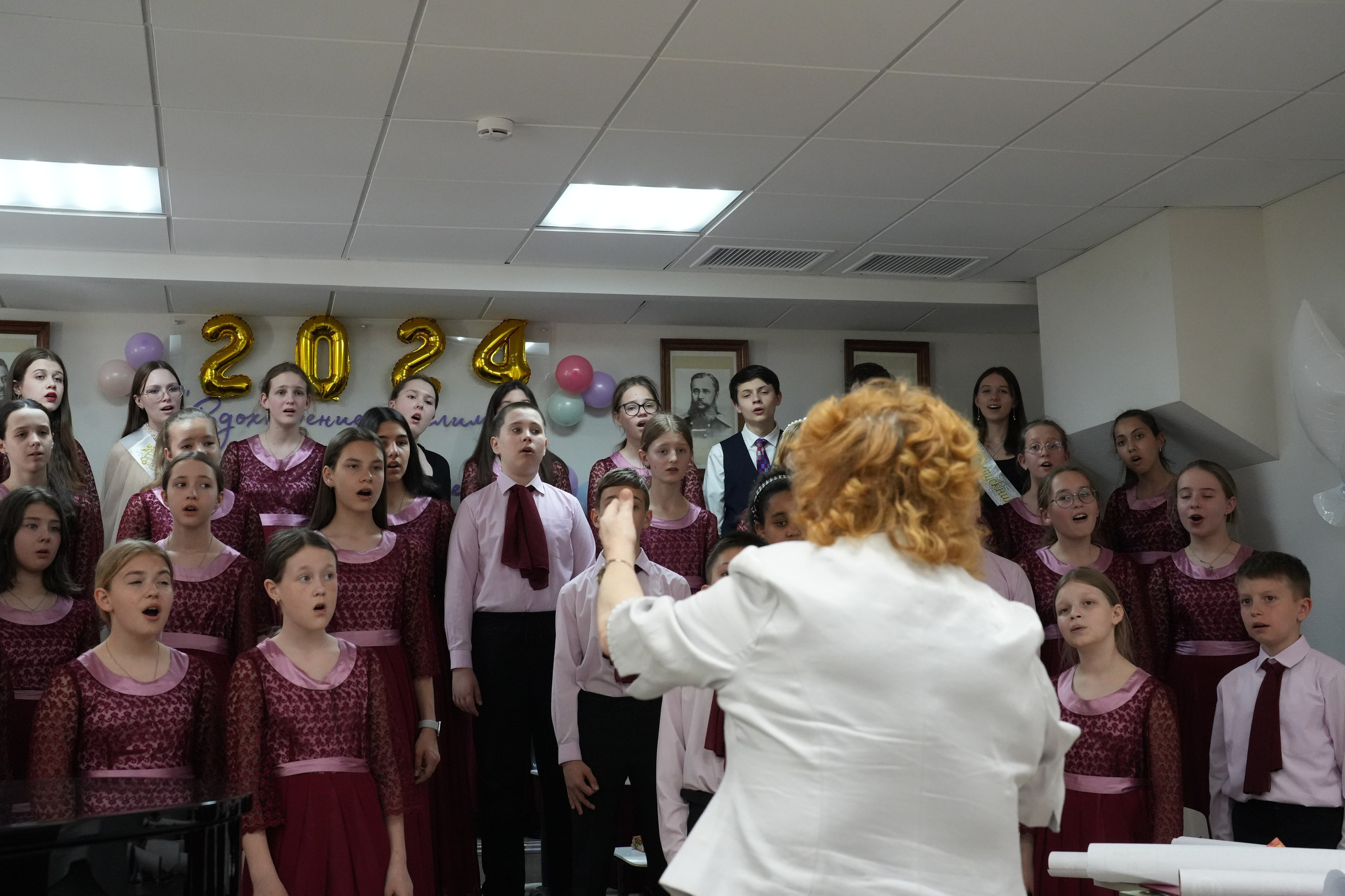 Выпускной в музыкально-хоровой школе г. Москвы № 106. Семейный и детский фотограф в Москве Оксана Чибизова