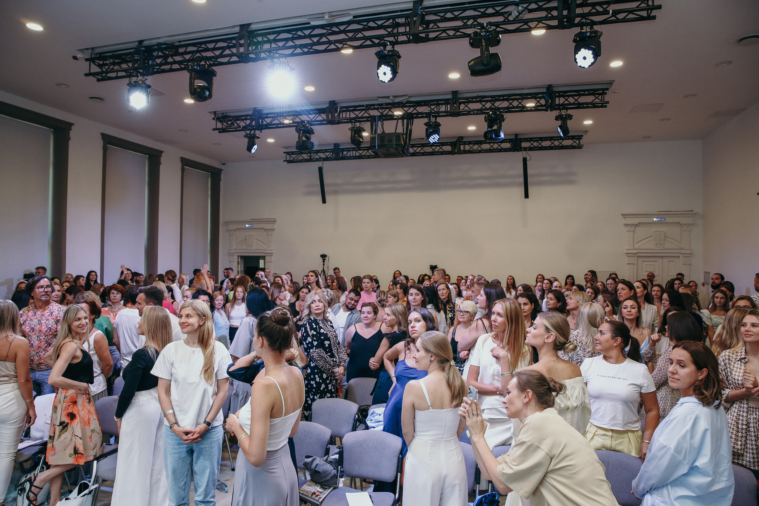 Тренинг Евгении Павловской. Фотограф и видеограф Анна Домашенко