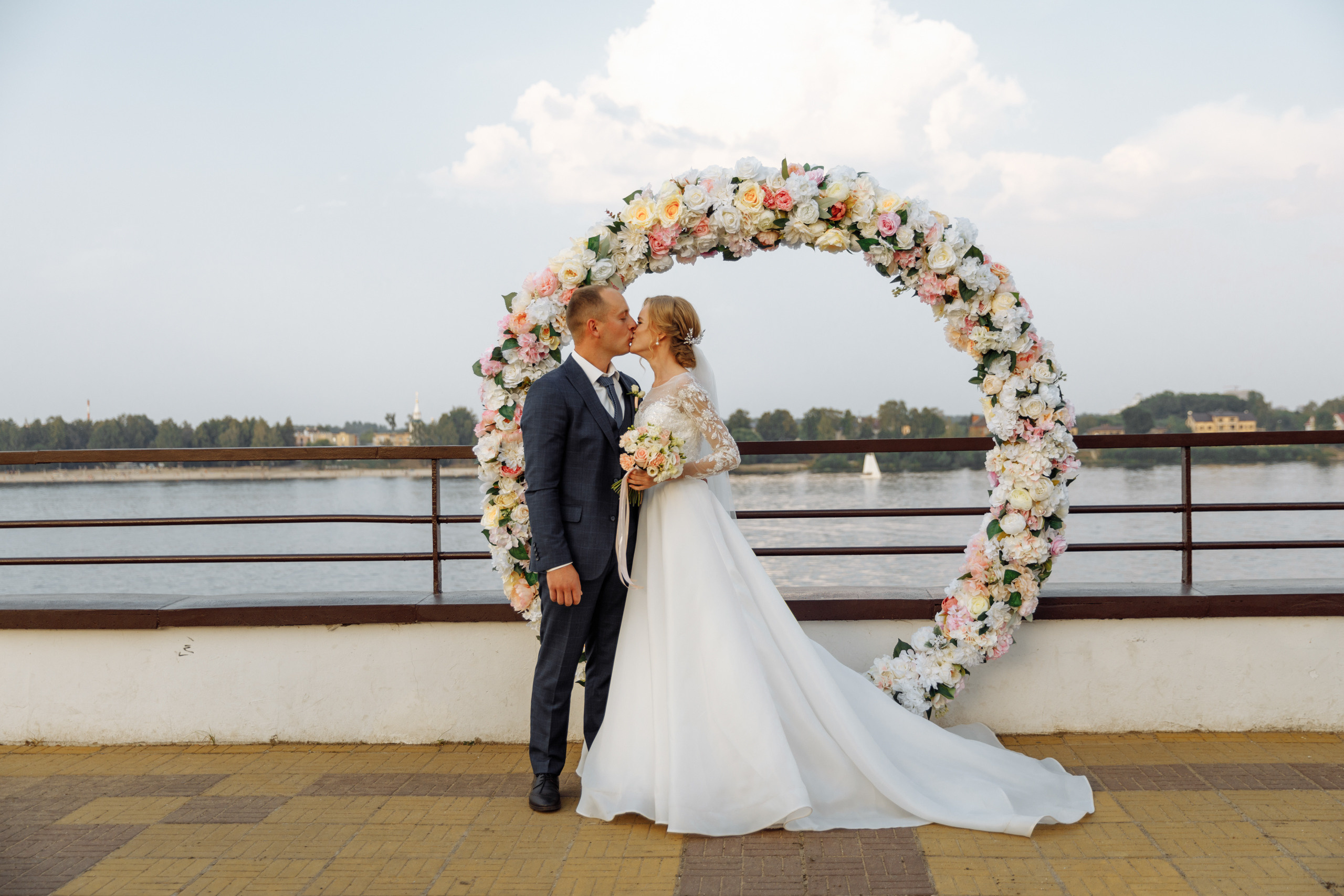 Дарья и Семён. Свадебный день. Свадебный фотограф в Ярославле Анастасия Архипова