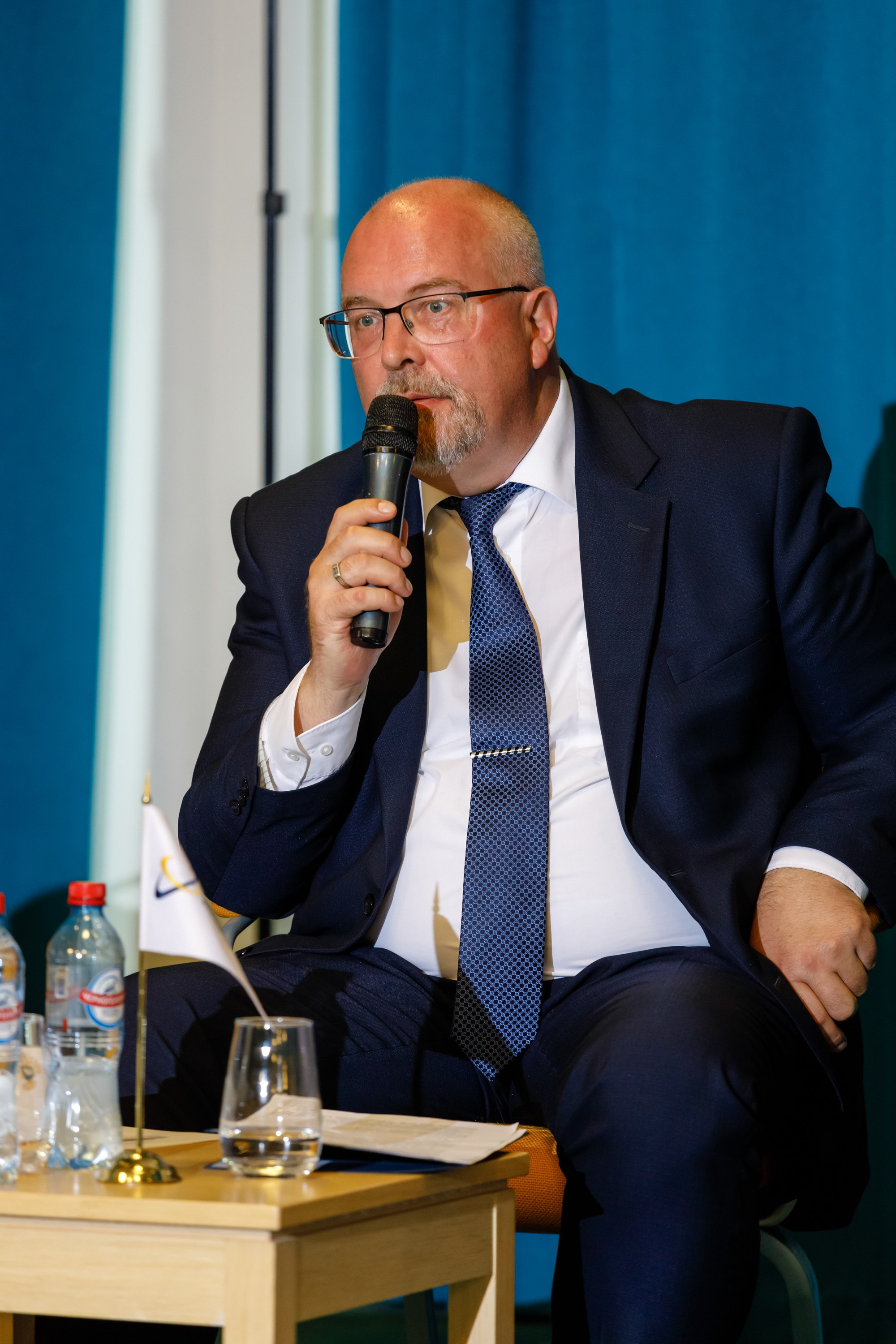 Конференция. COSMOS. Свадебный фотограф в Ярославле Анастасия Архипова