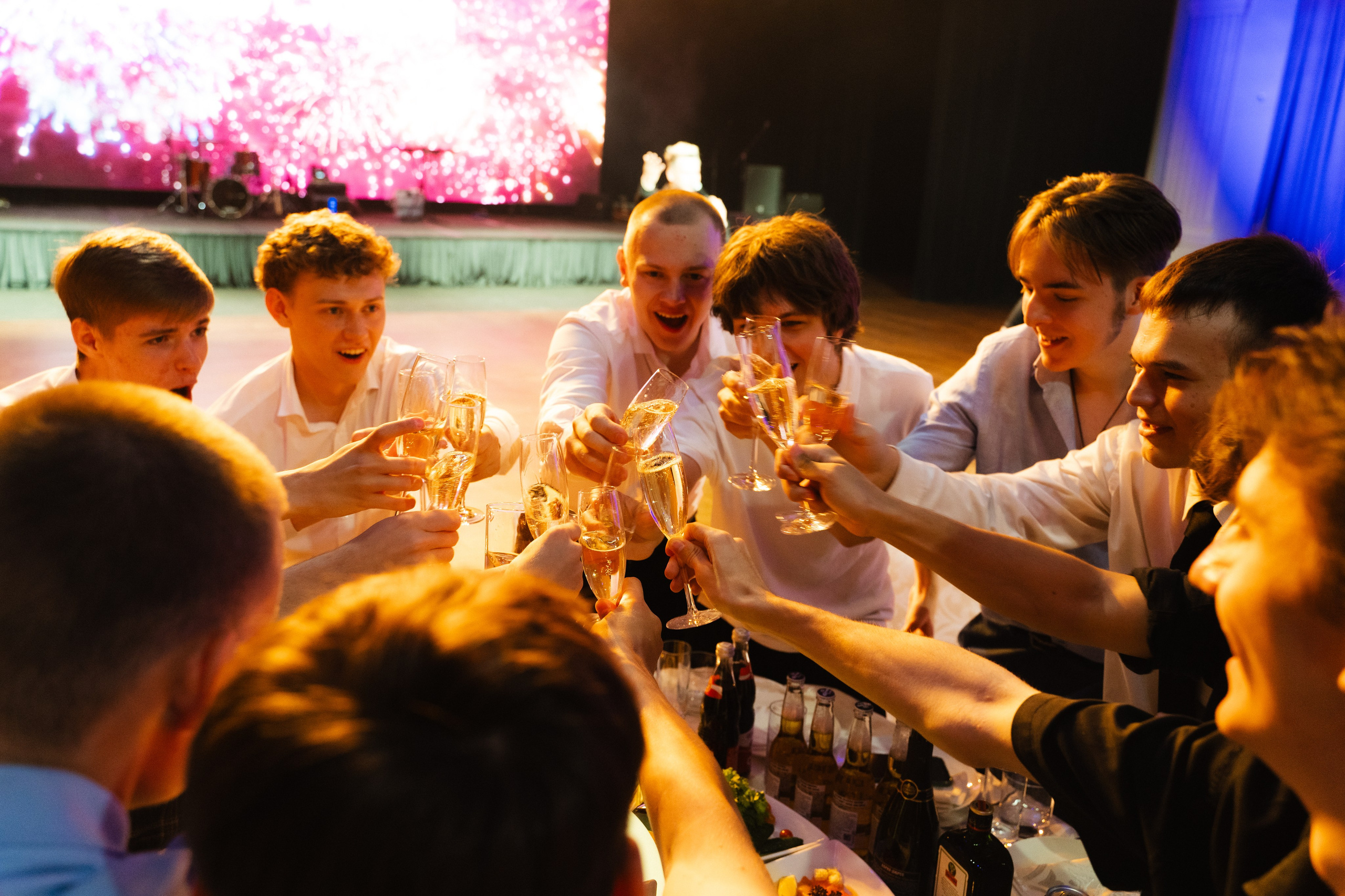 Выпускные. Главная