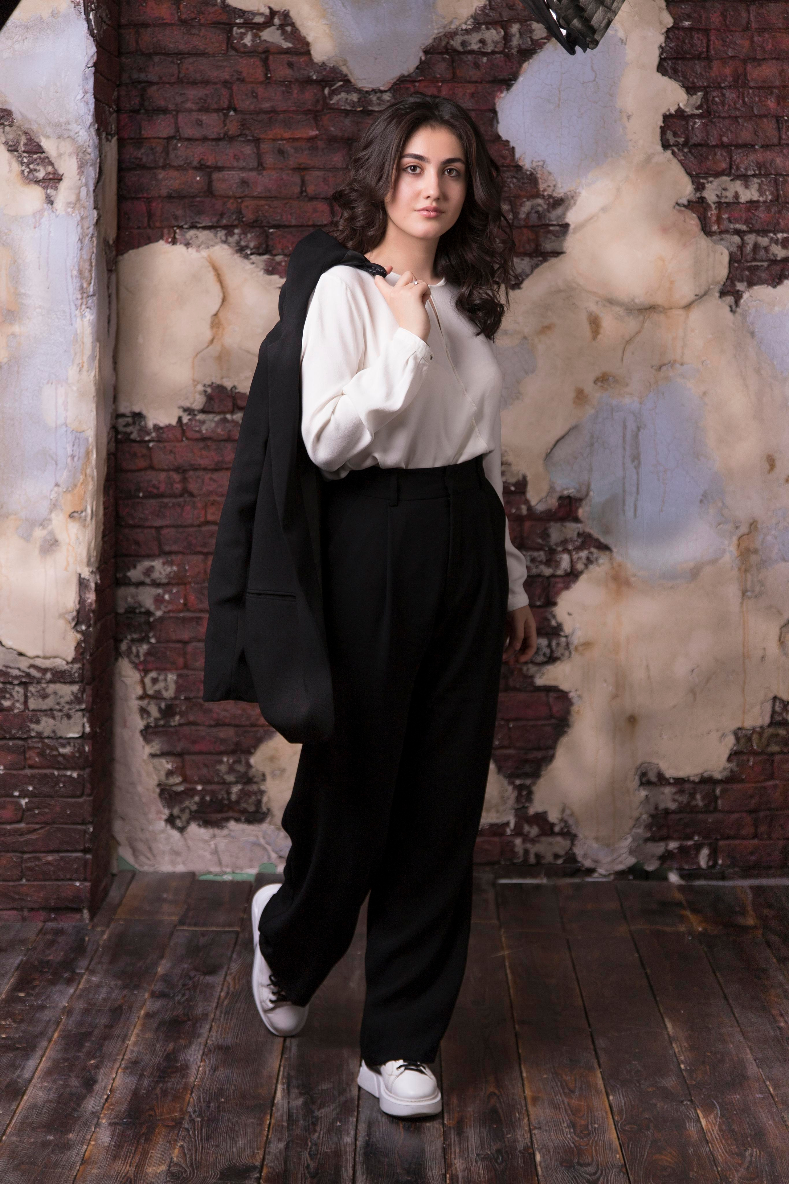 9  и 11 классы. Школьный фотограф в г. Нальчик Галимат Абитова