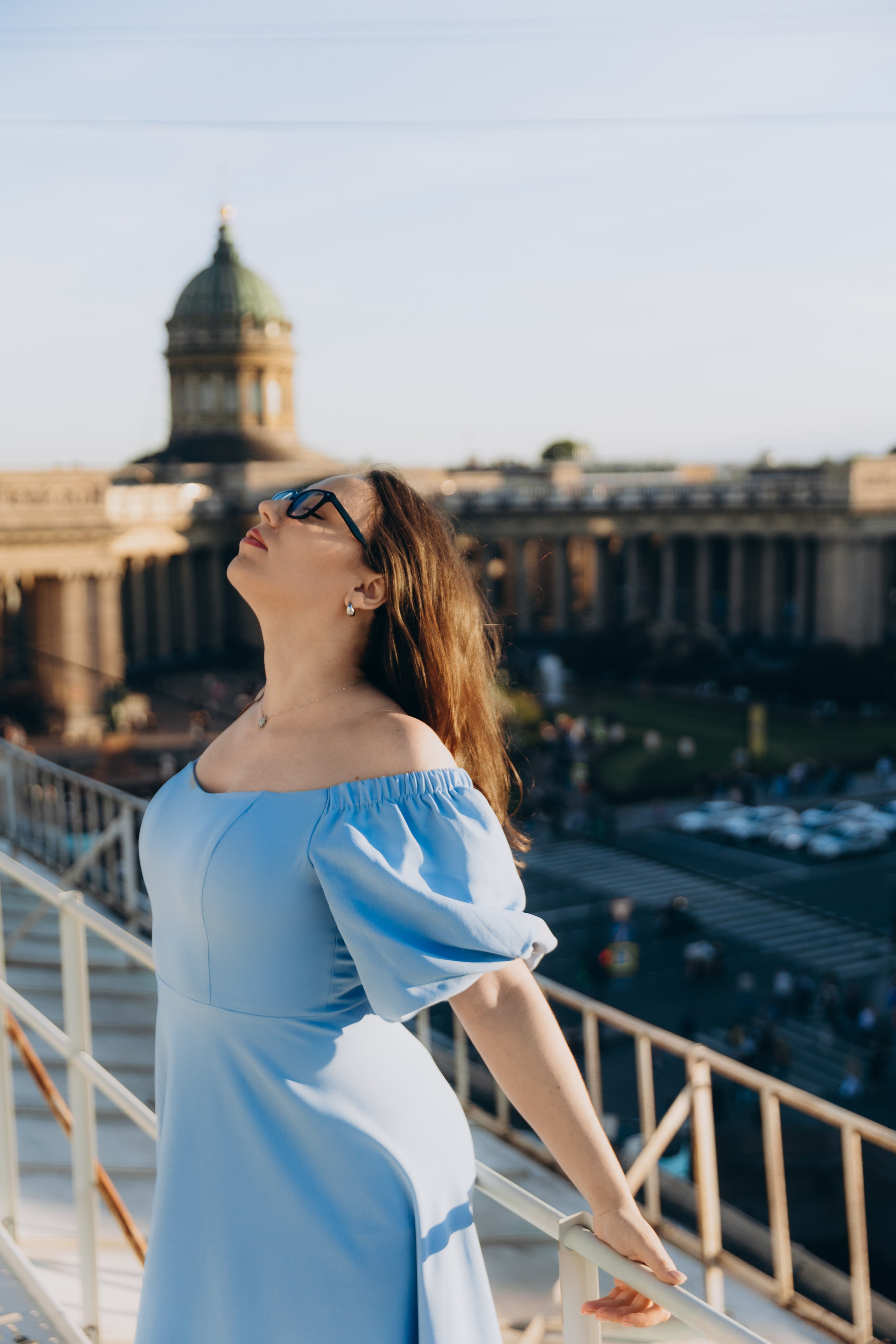 Фотосессия на крыше в Санкт-Петербурге, с видом на Зингер, Казанский собор, Думскую башню и Спас-на-Крови
