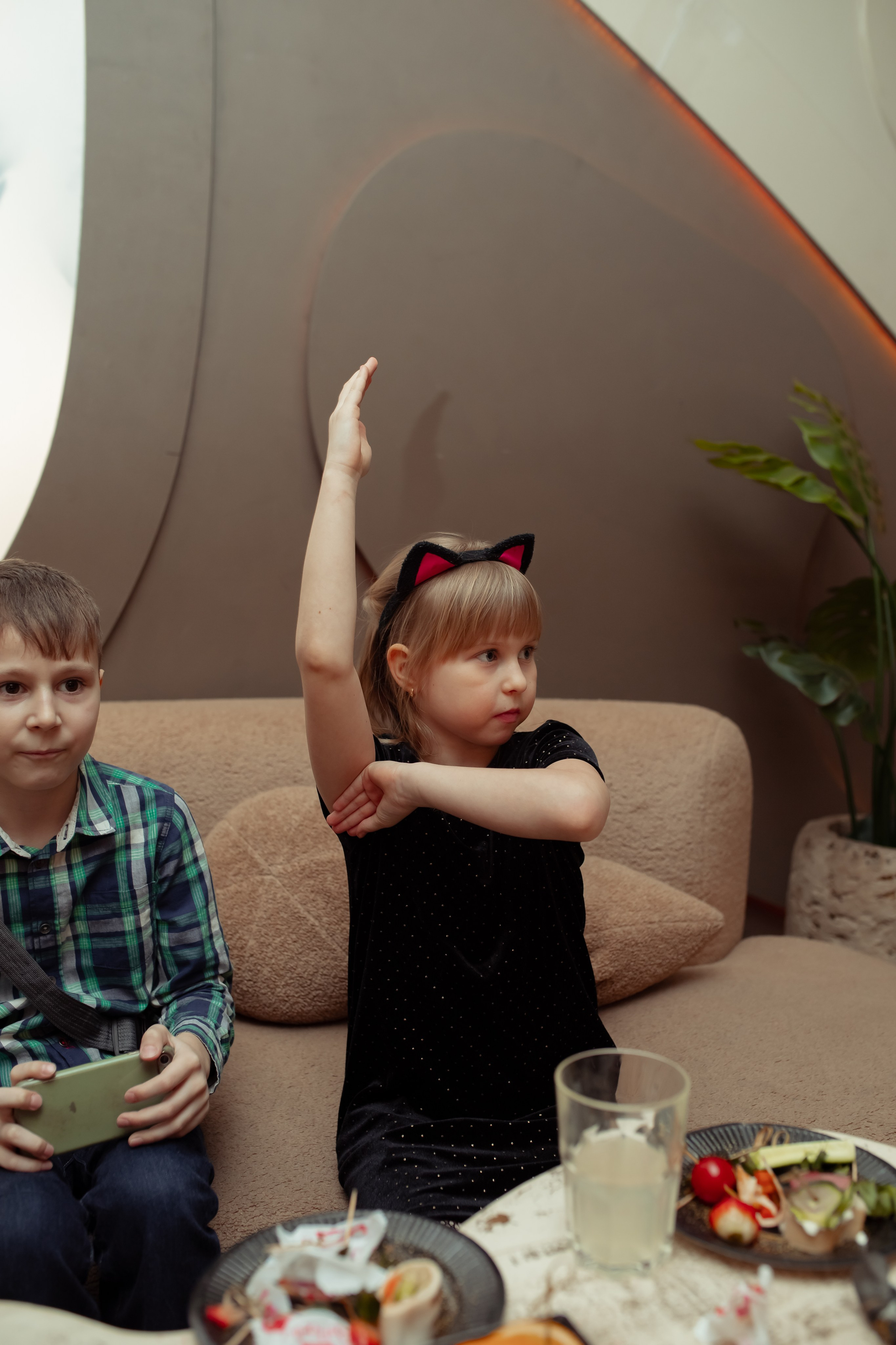 Юбилей Анны в стиле Гайдая. Семейный и детский фотограф в Москве Дорогова Екатерина