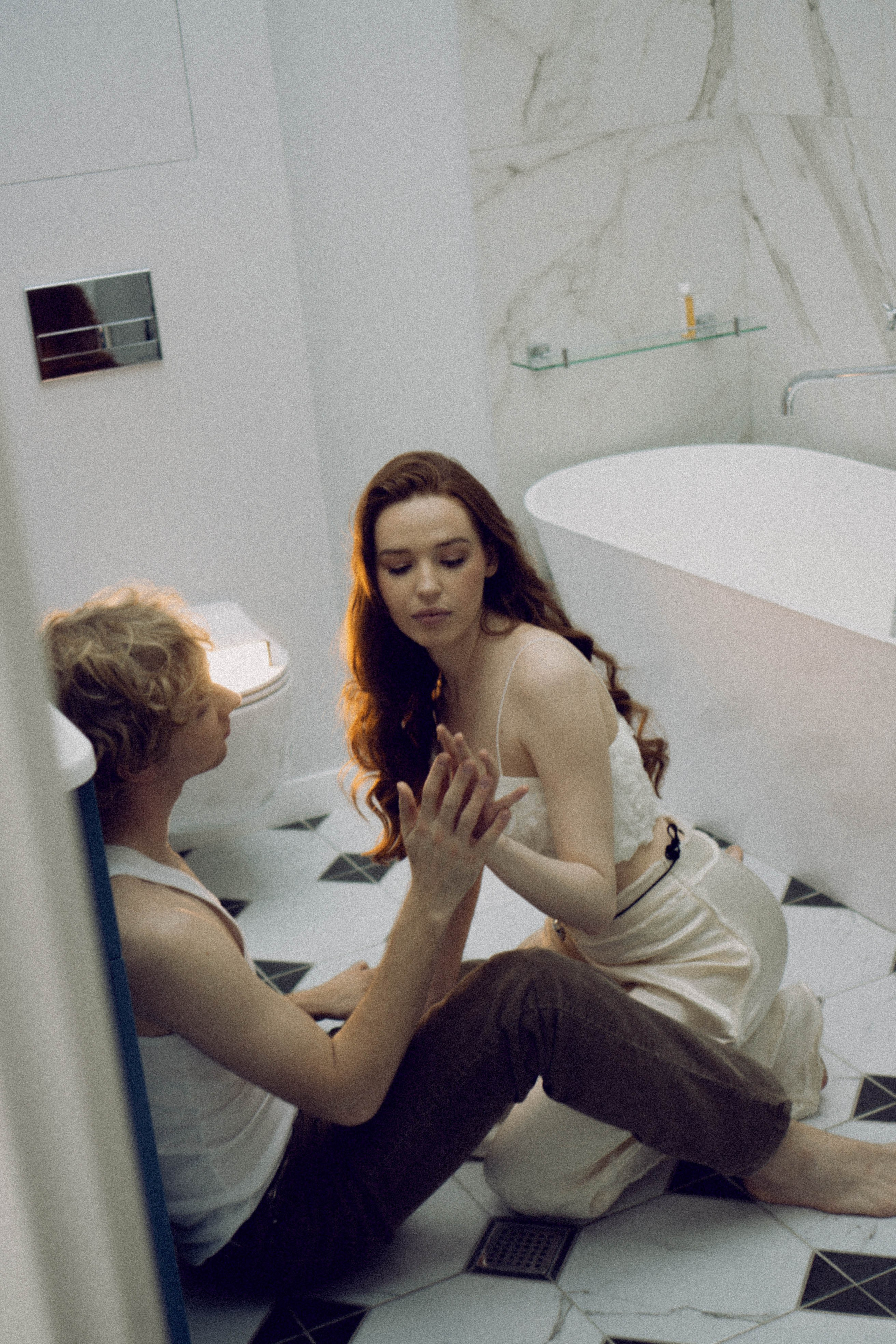 СВАДЕБНАЯ СЬЕМКА В ОТЕЛЕ. СБОРЫ ЖЕНИХА И НЕВЕСТЫ И ТАКЖЕ ТОР И ПОДГОТОВКА К ПРОГУЛКЕ. Профессиональный фотограф, Санкт-Петербург — Виктория Богомолова