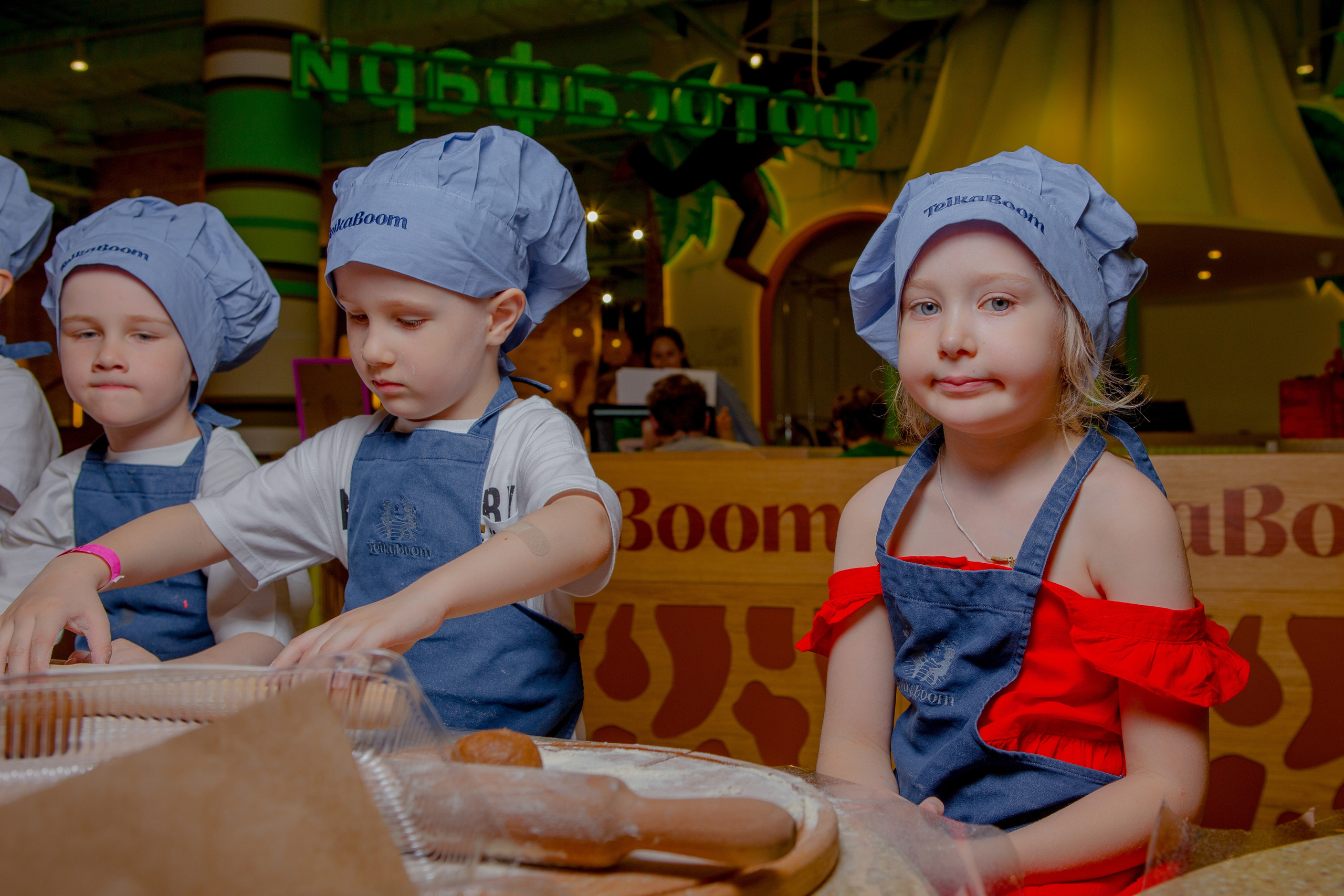 Фотограф на детский день рождения в Москве. Репортажный фотограф Москва Сергей Дружинин