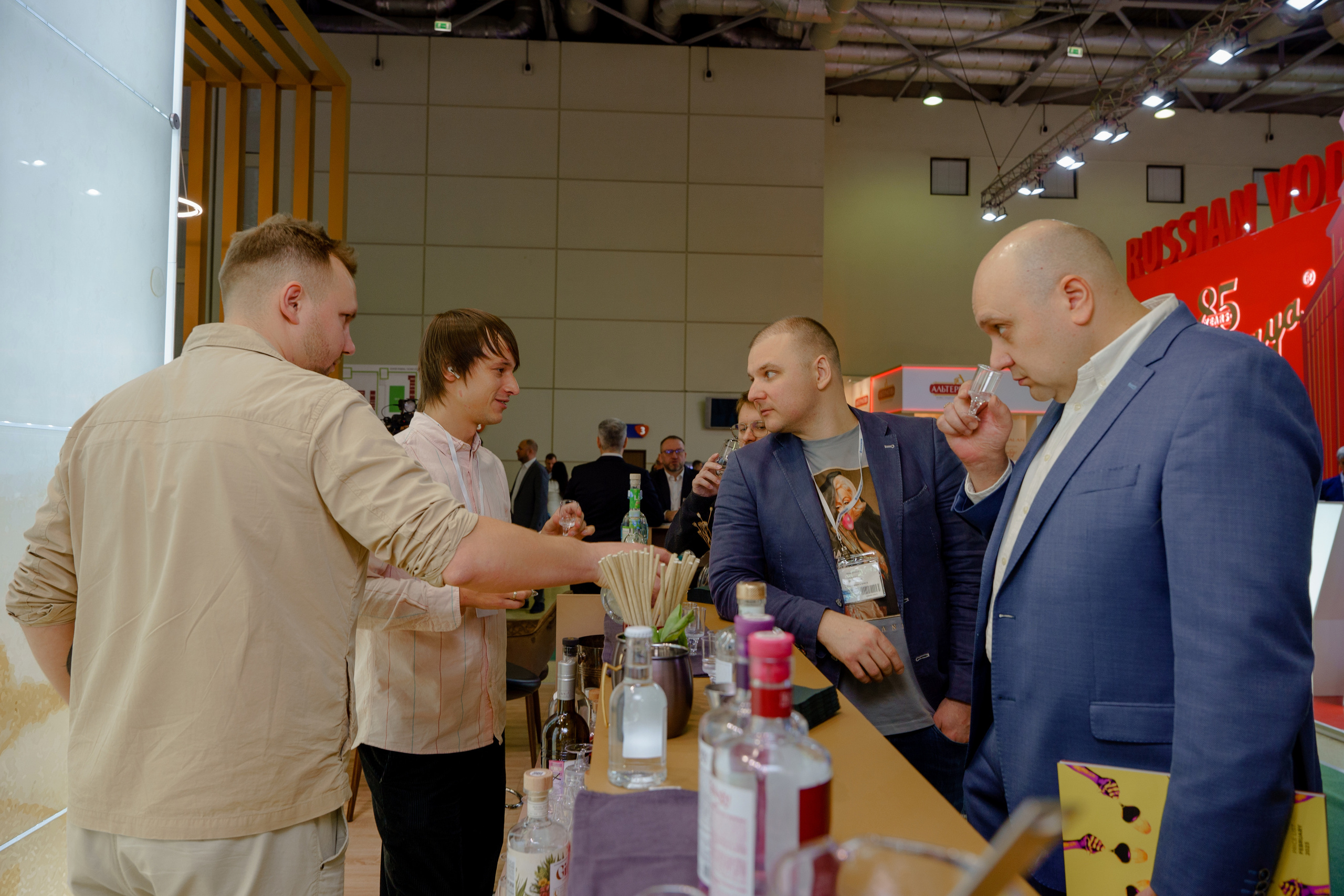 Репортажный фотограф для вашего бренда на форум экспо, выставки. Репортажный фотограф Москва Сергей Дружинин