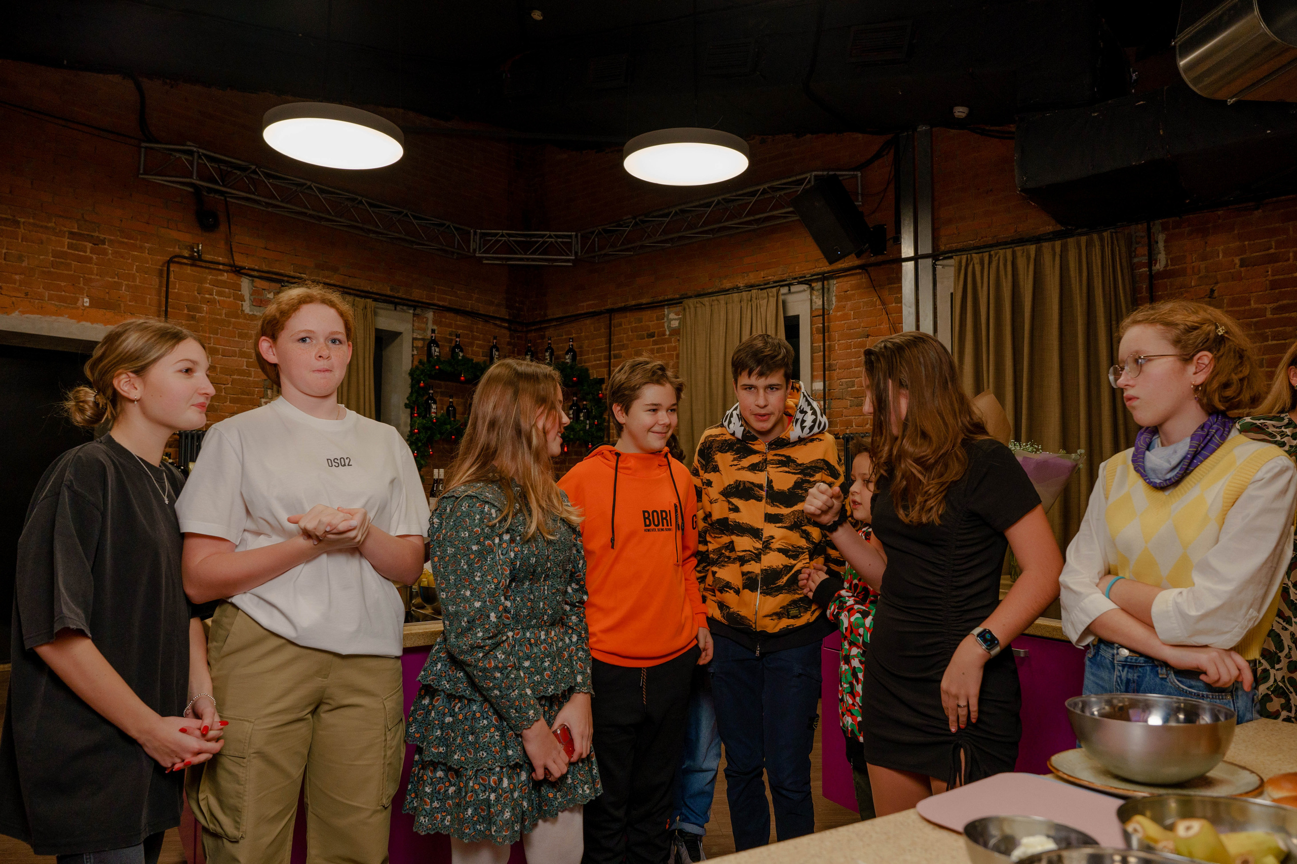 Фотограф на день рождения в кулинарной студии. Репортажный фотограф Москва Сергей Дружинин