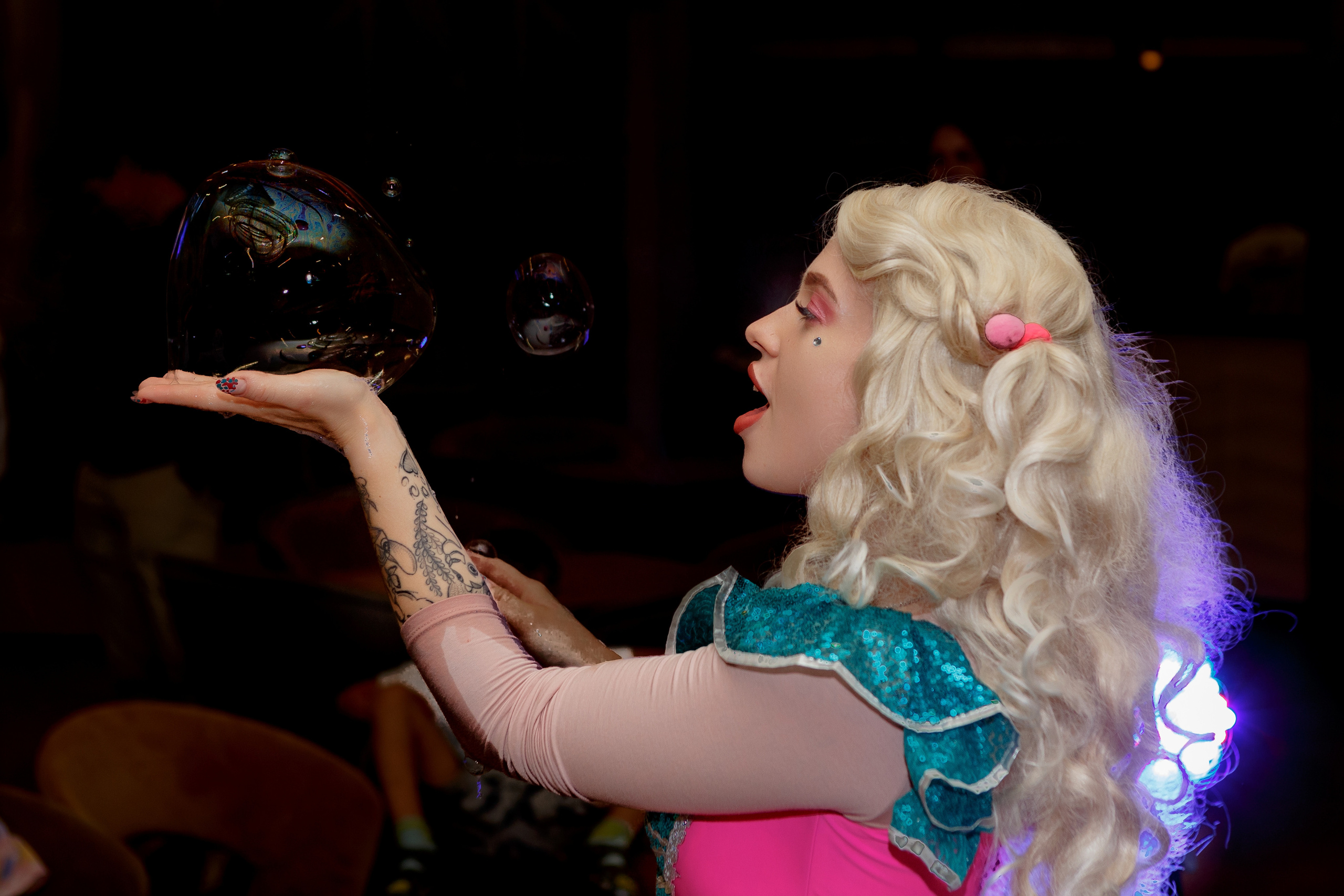 Фотограф на детский день рождения в Москве в детском центре. Репортажный фотограф Москва Сергей Дружинин